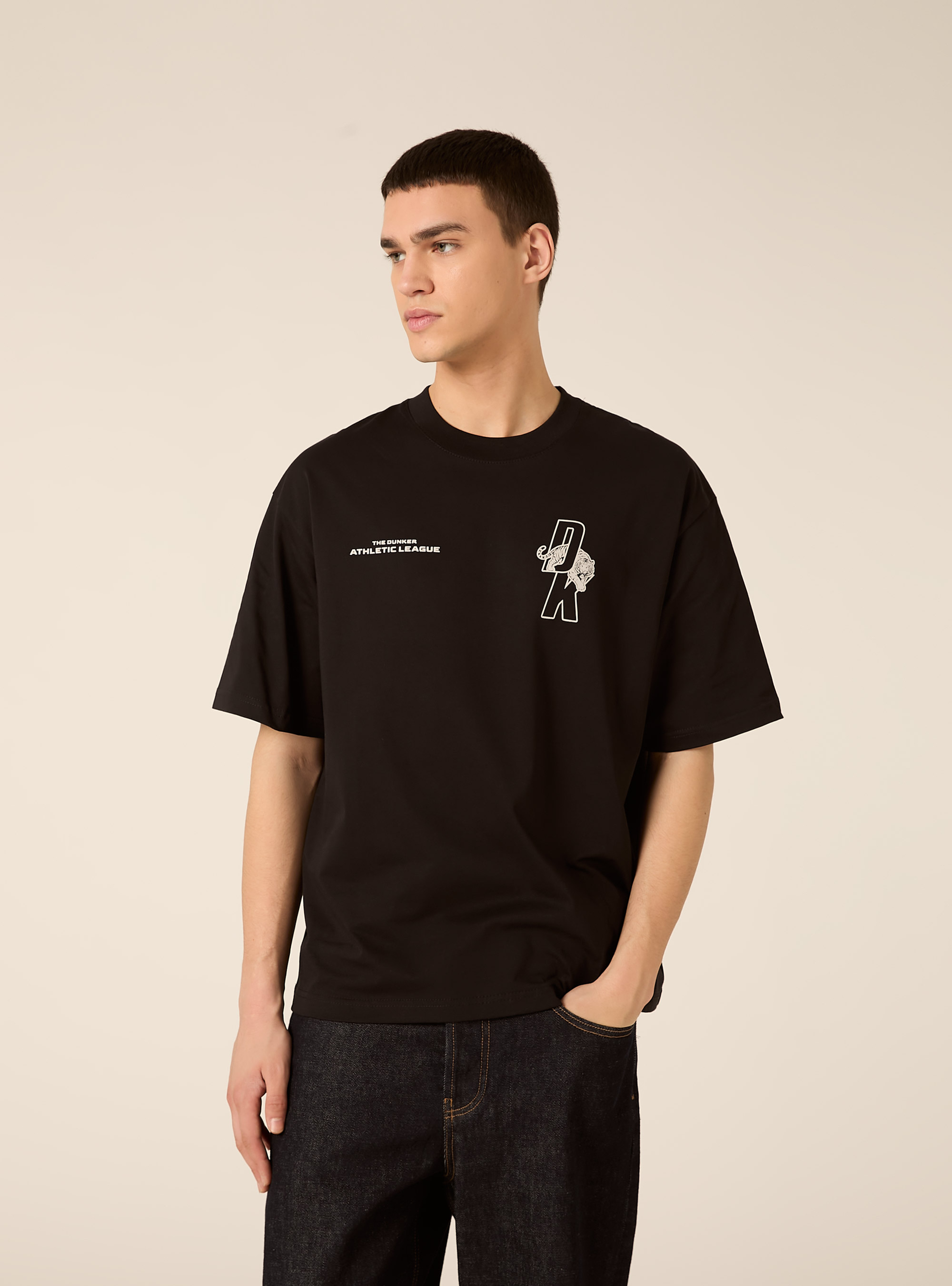 T-shirt con stampa basket boxy fit, BK1 BLACK