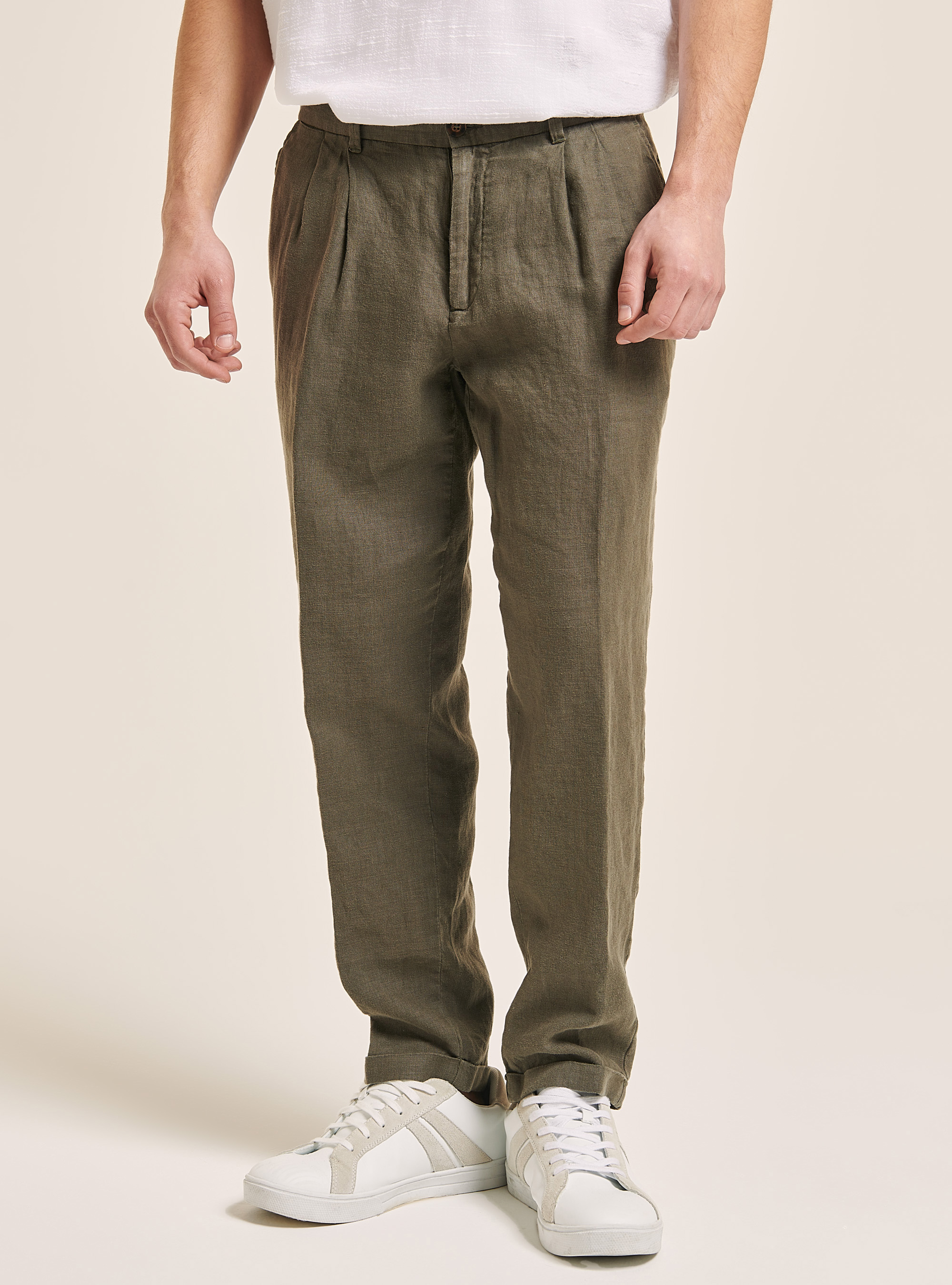 Pantalon &agrave; plis en pur lin, C6603 KAKY