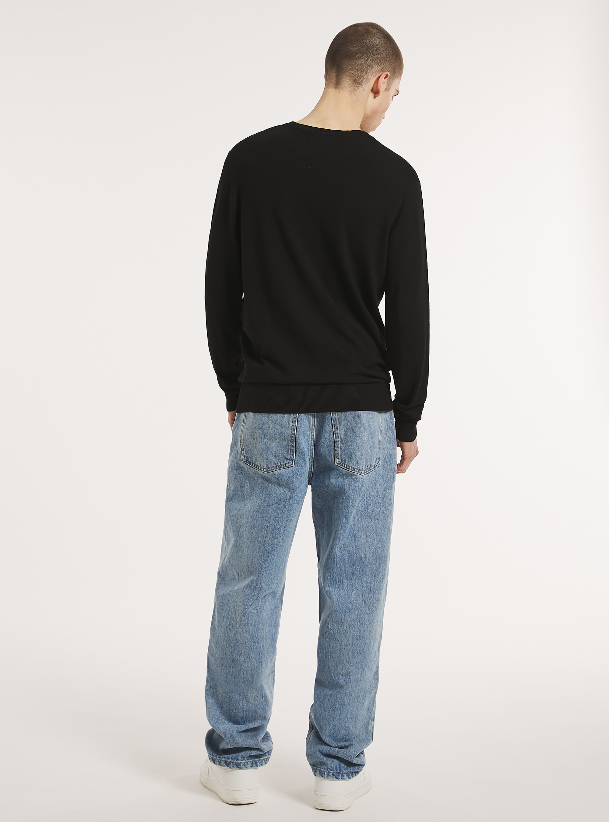 Round-neck pullover made of sustainable viscose Ecovero, BK1 BLACK