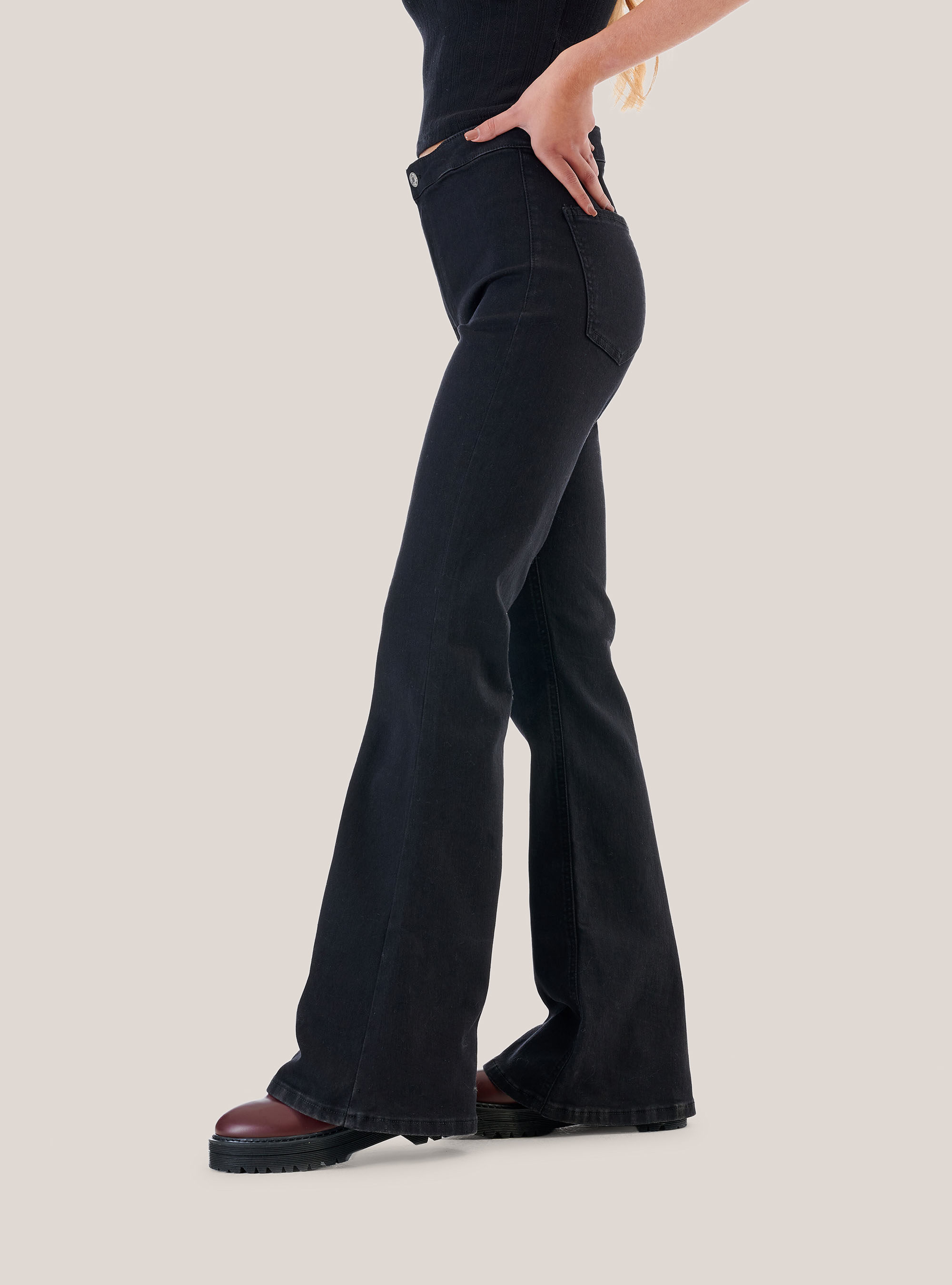 High-waisted flare fit jeans, C101 BLACK