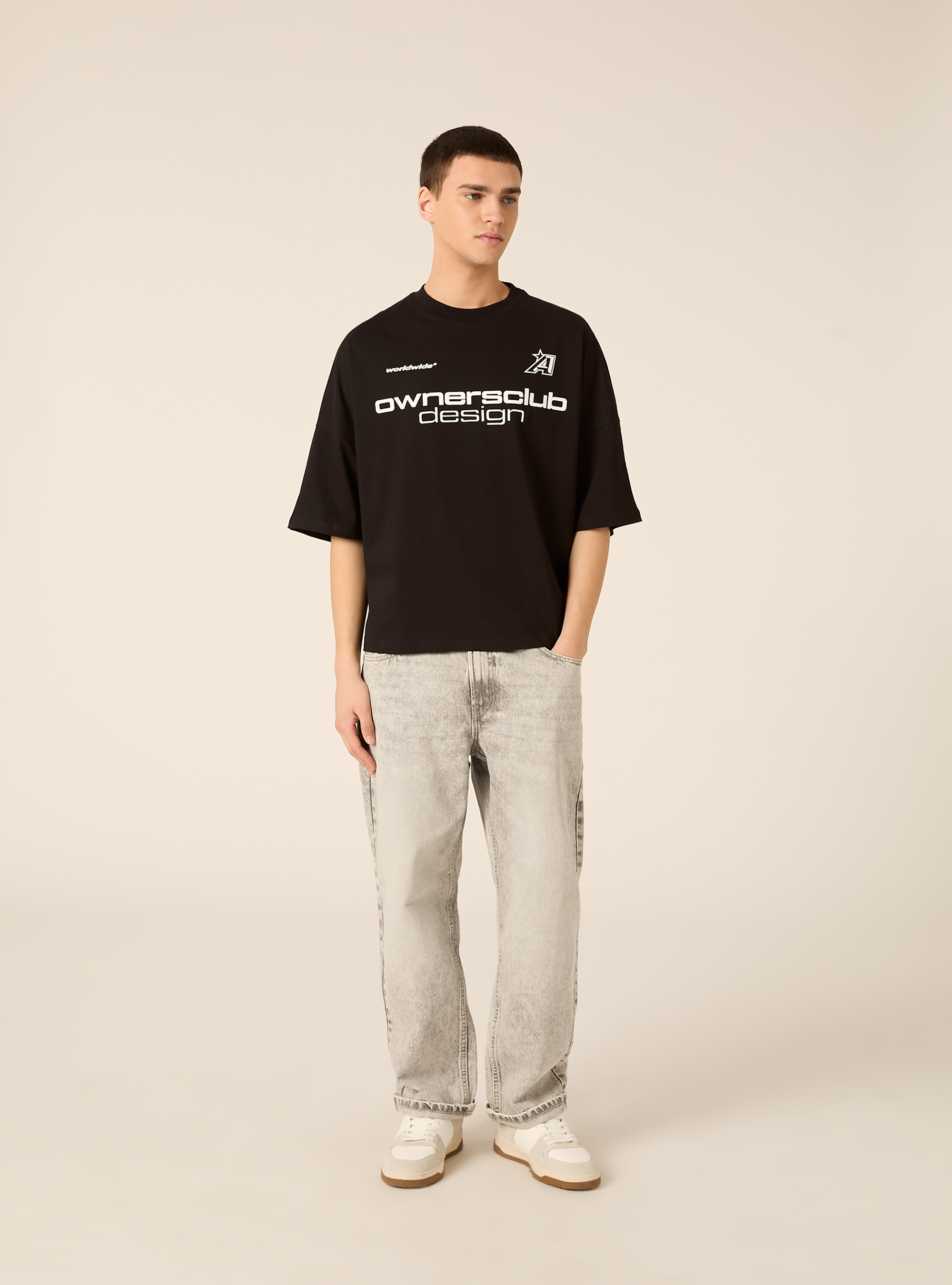 T- shirt base boxy con stampa, BK1 BLACK