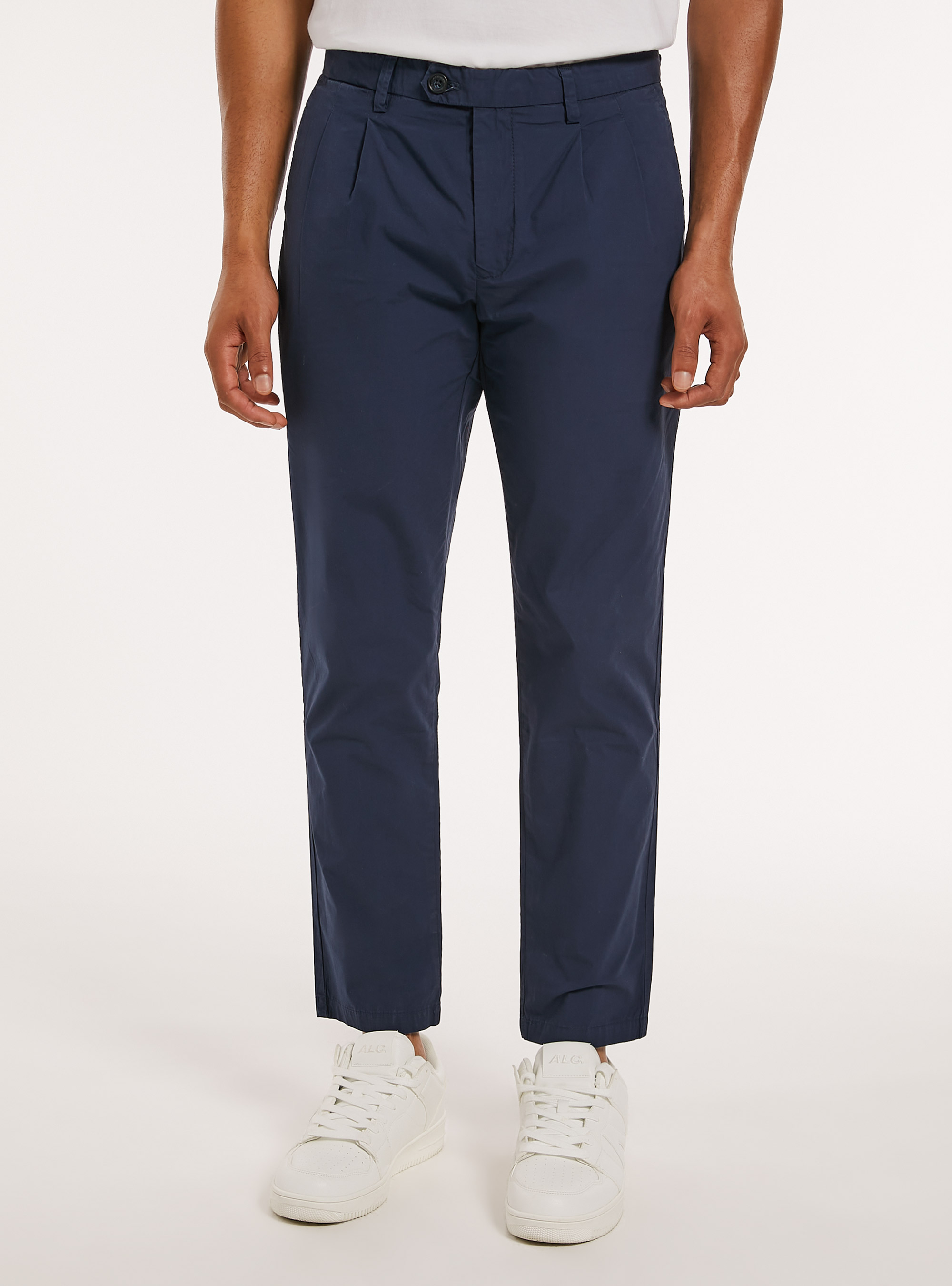 Cotton trousers with double pleats, NA1 NAVY DARK