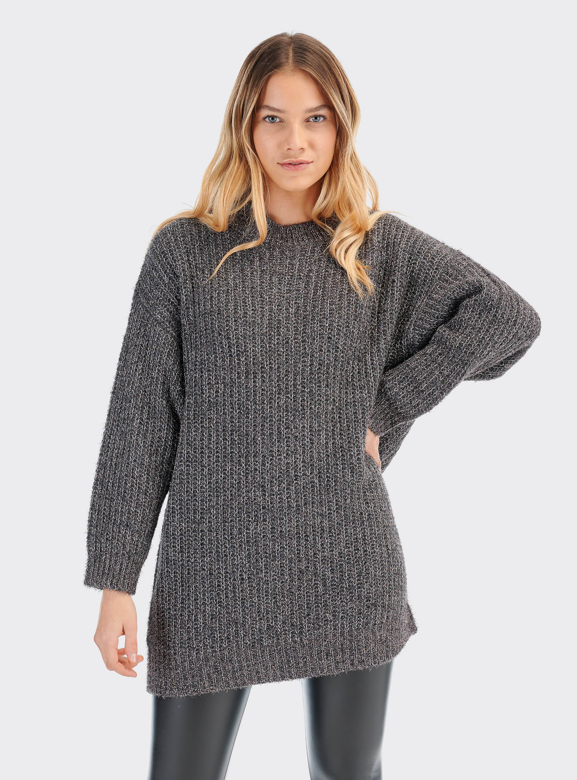 Pullover con filo lurex comfort fit, GRIGIO MELANGE