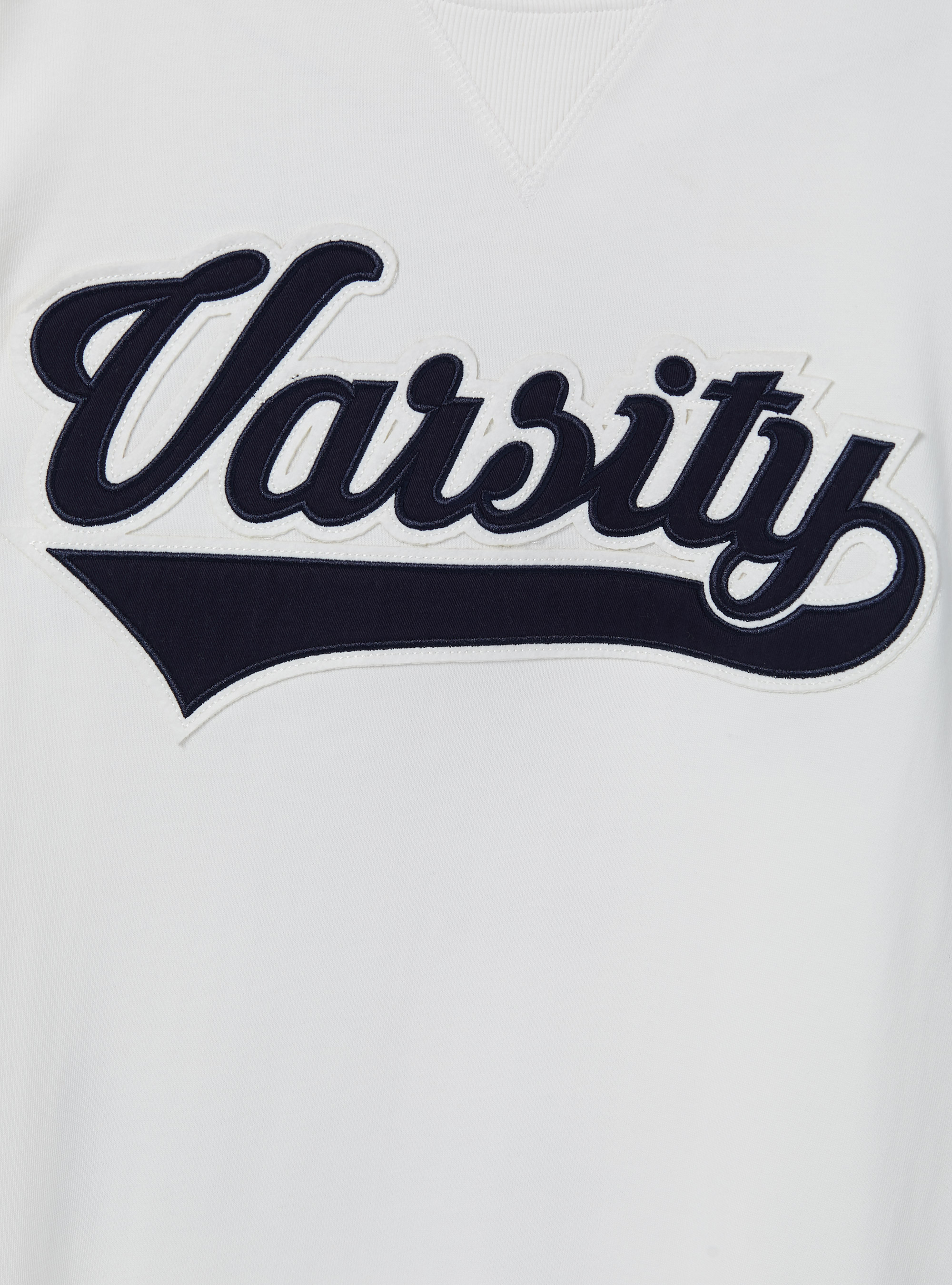 Round-neck college sweatshirt with cotton patch, C0020 OFF WHITE