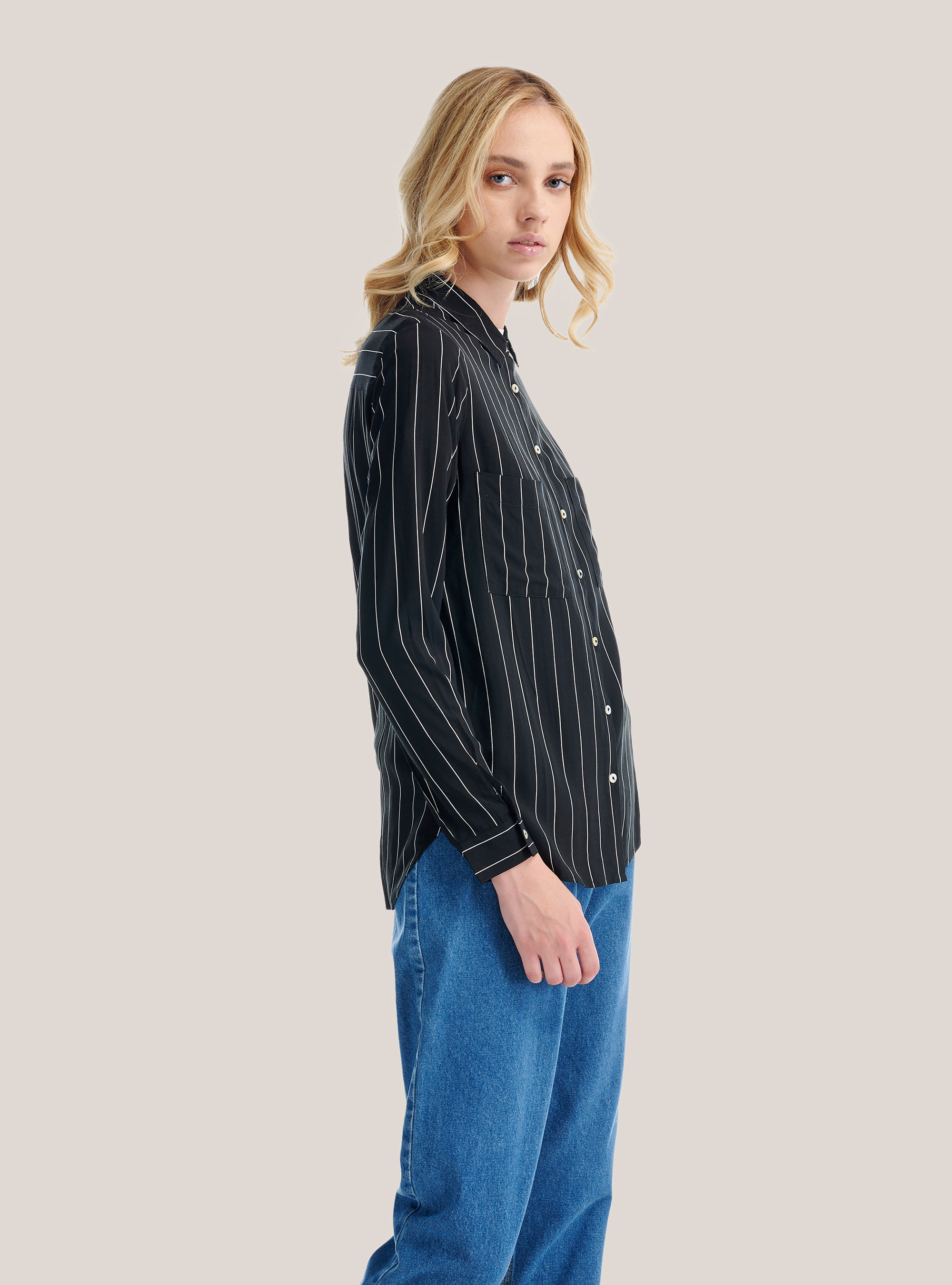 Chemise ray&eacute;e, C101 BLACK