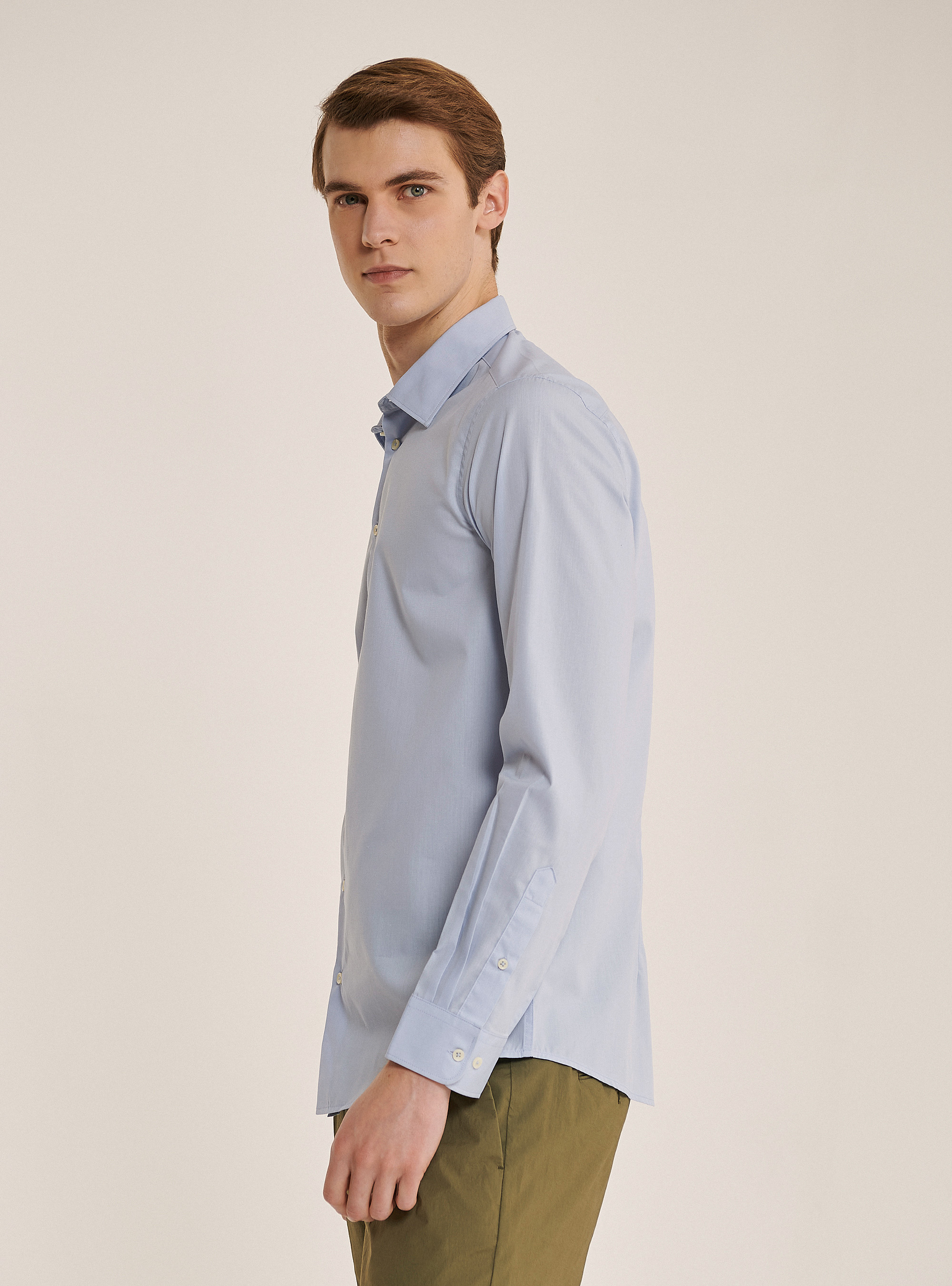 Camisa básica mangas largas en colore liso, AZUL