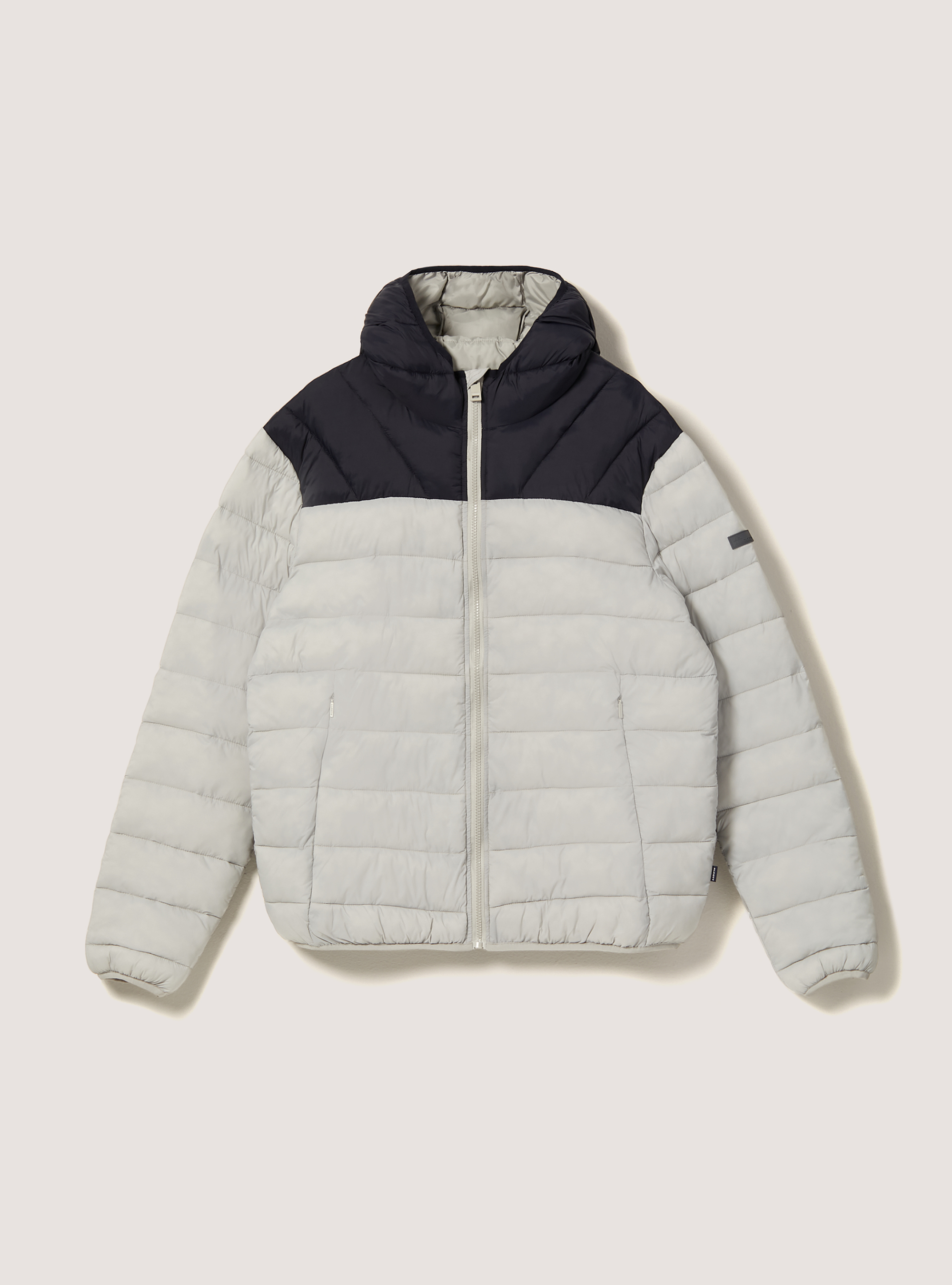 Colour block jacket with 100% recycled padding, WHITE