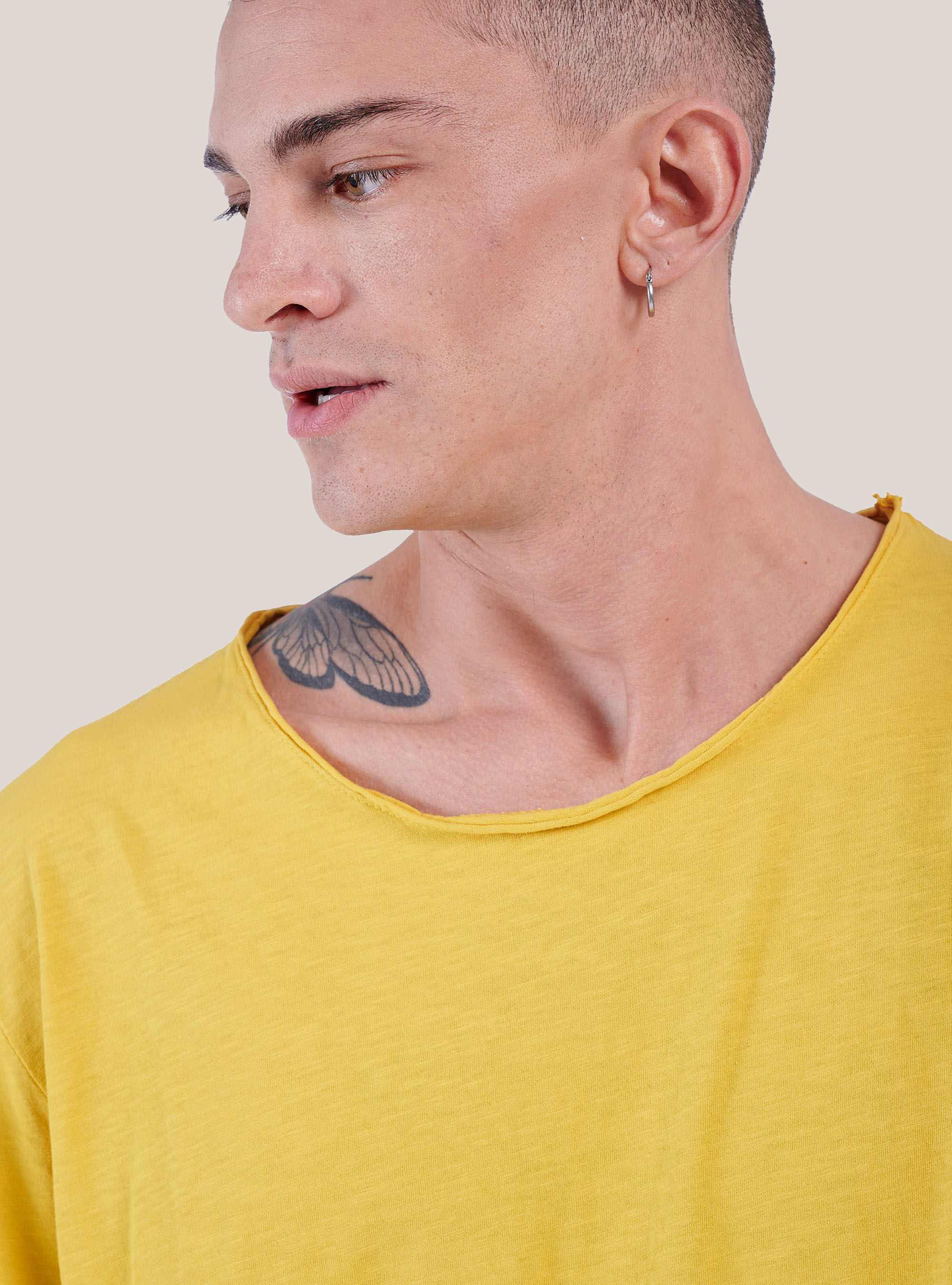 Maglietta in cotone combed, C734 SENAPE