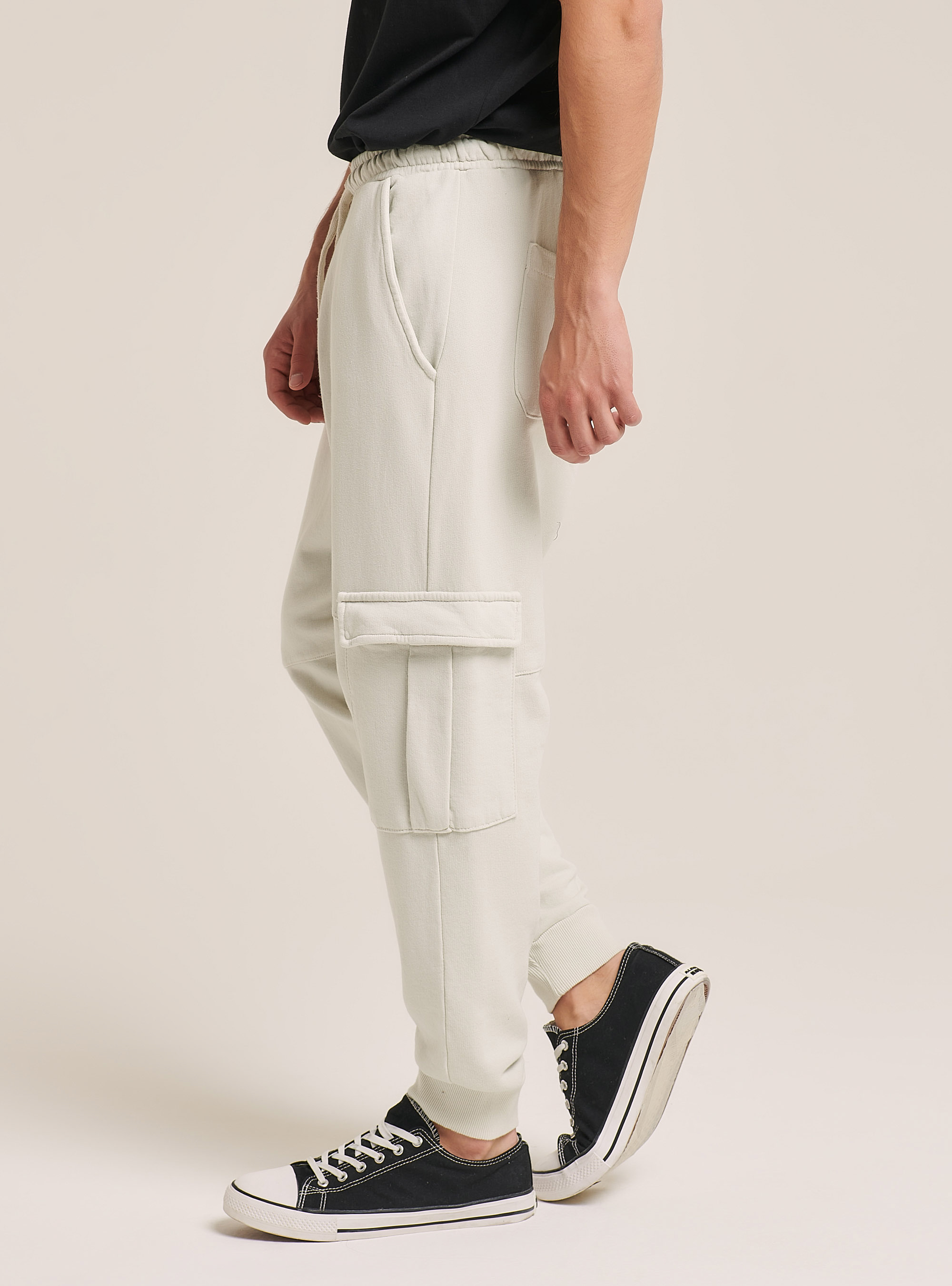 Jogger trousers with large pockets, C141 CREAM