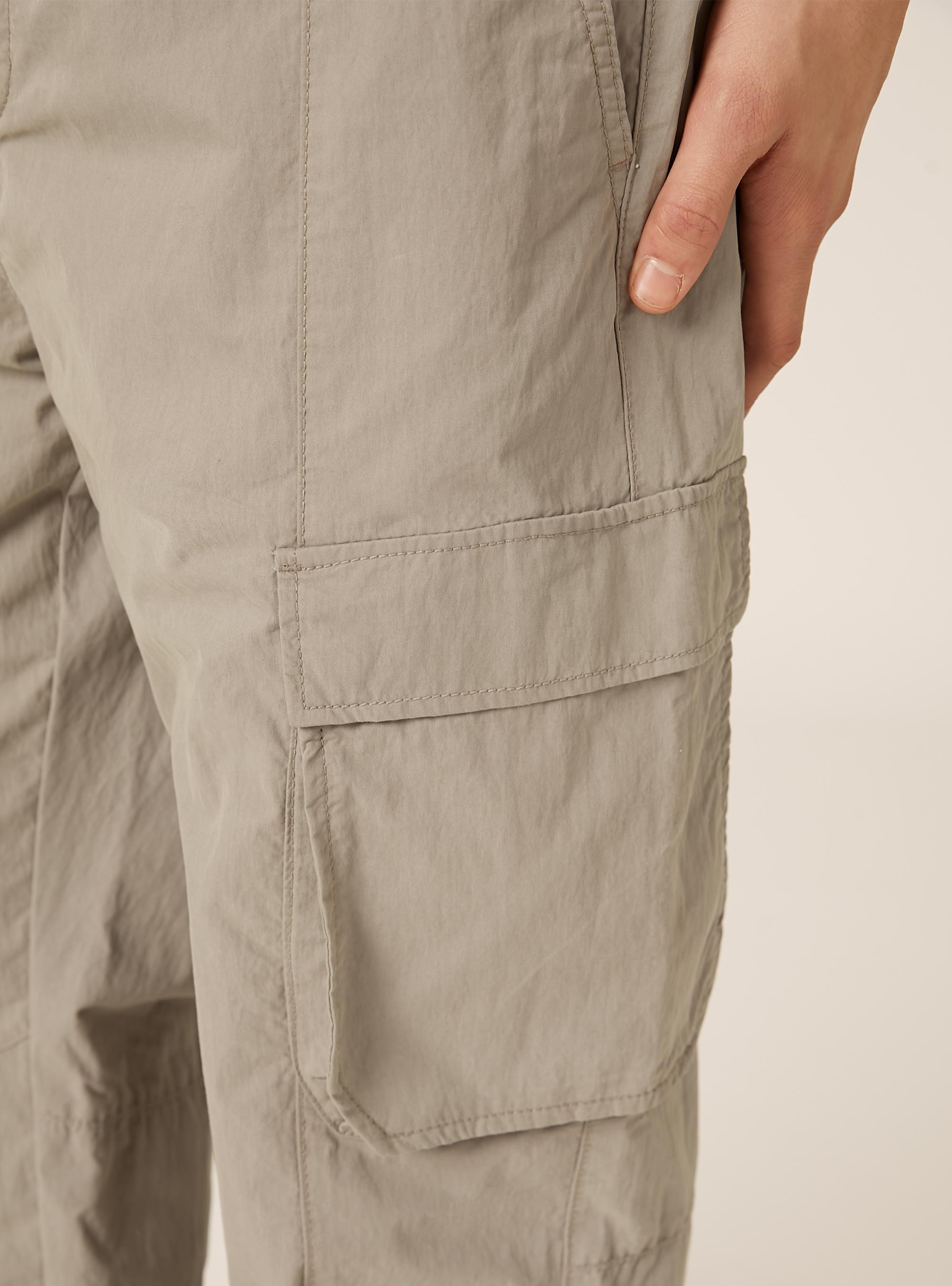 Pantaloni cargo parachute, GY3 GREY LIGHT