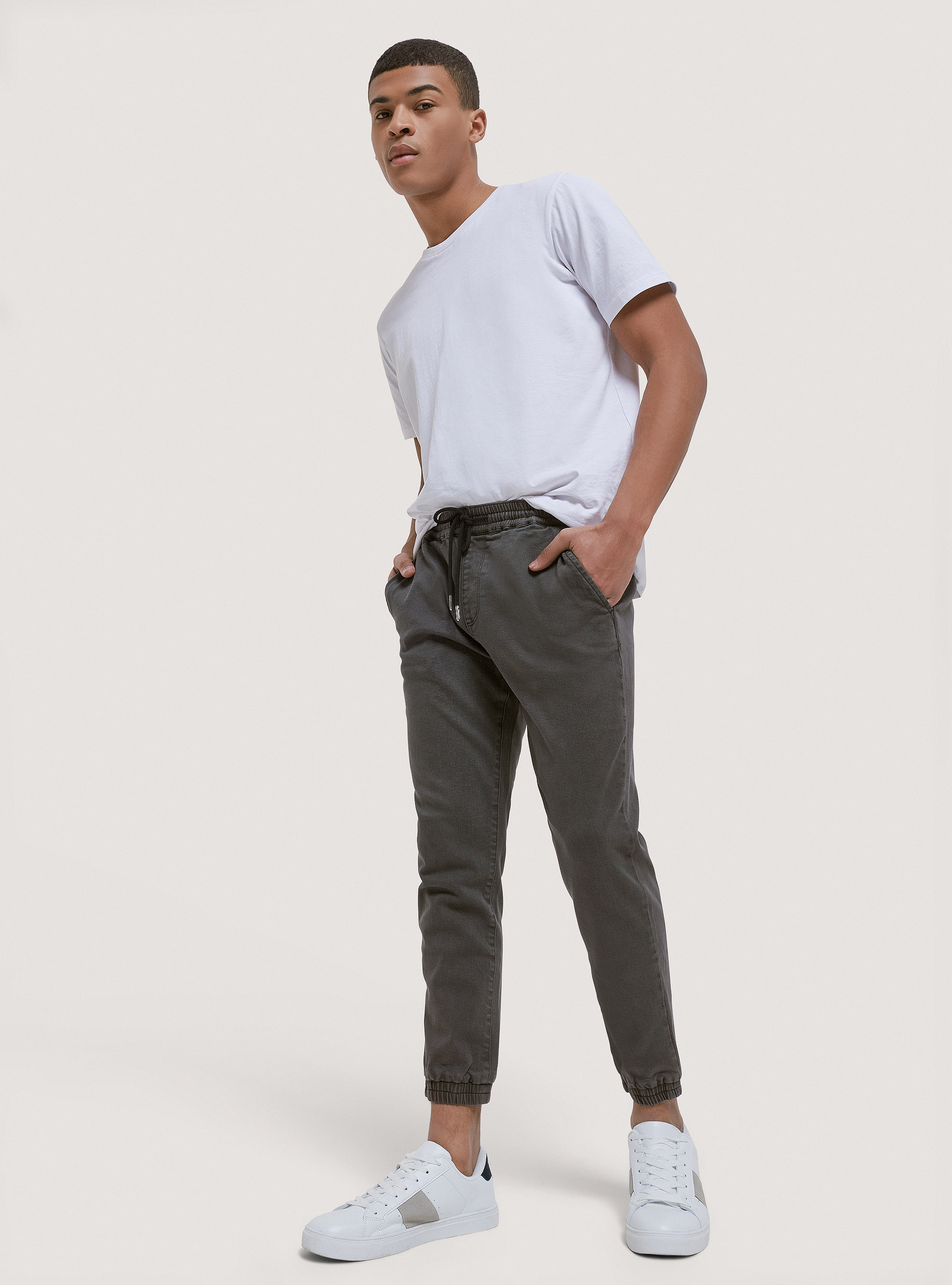Cotton jogger trousers, C0569 FANGO