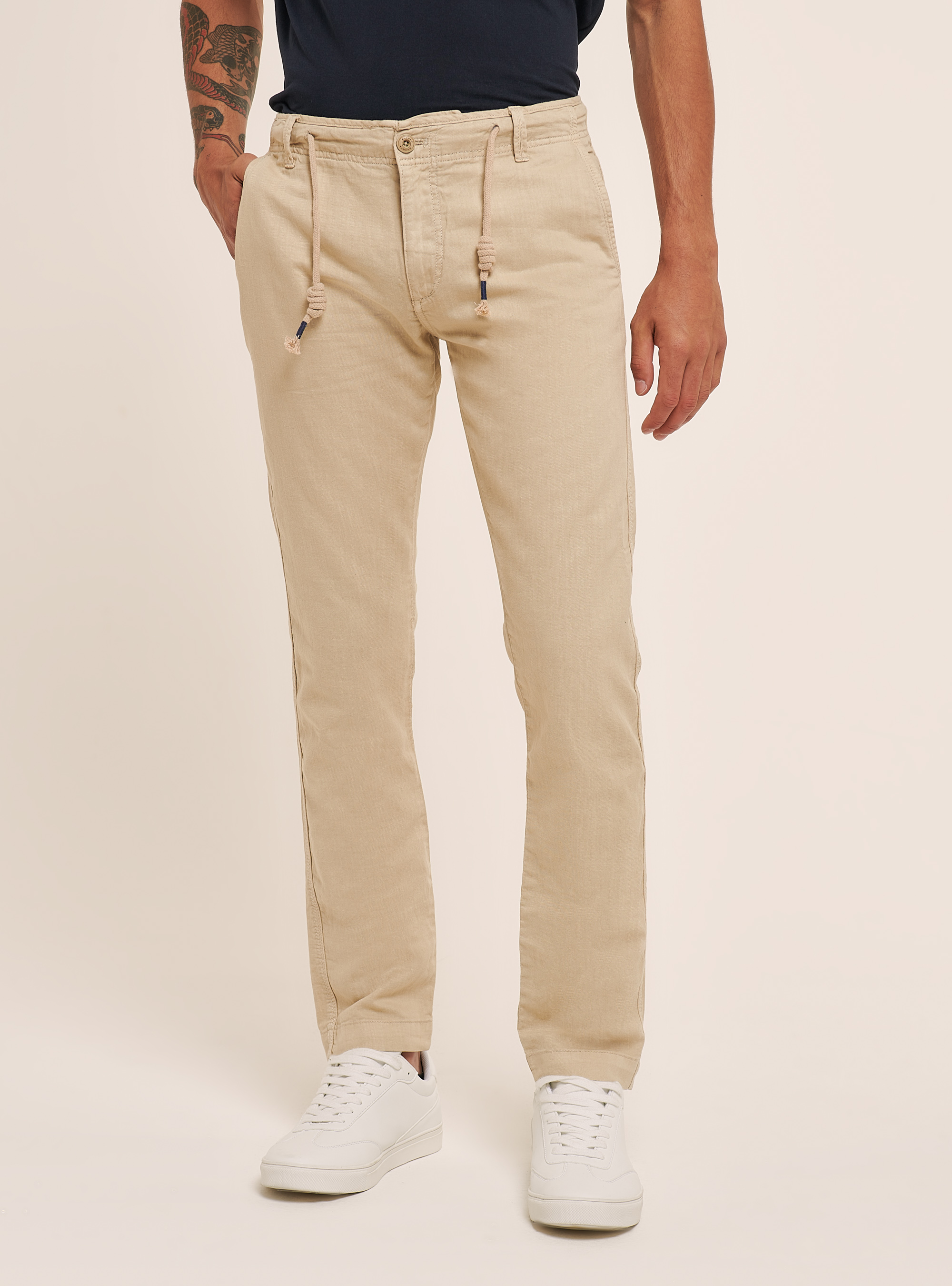 Chino en lin m&eacute;lang&eacute; avec cordon de serrage &agrave; la taille, C5558 BEIGE