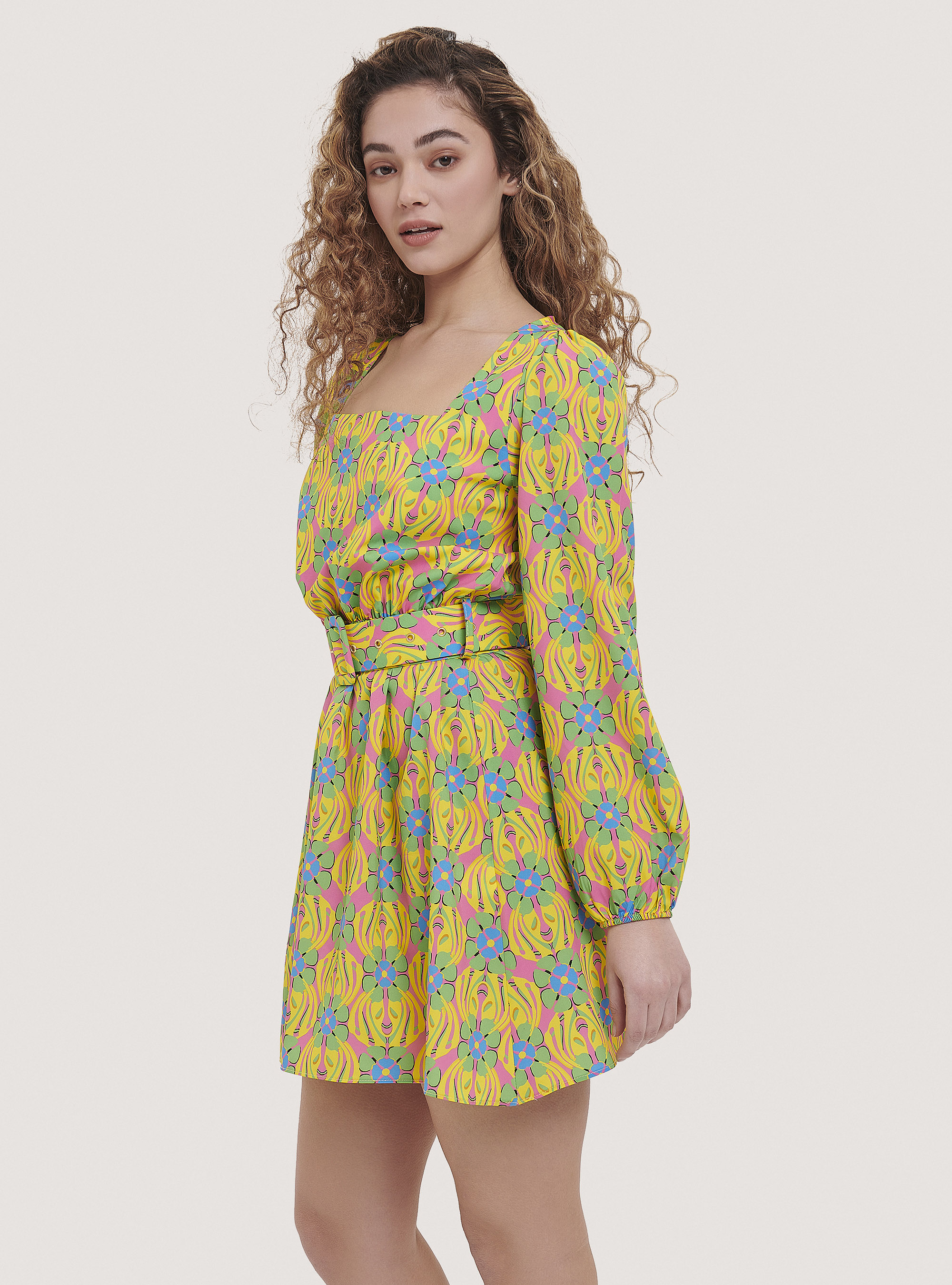 Dress with floral print and waistband, C4430 FUXIA