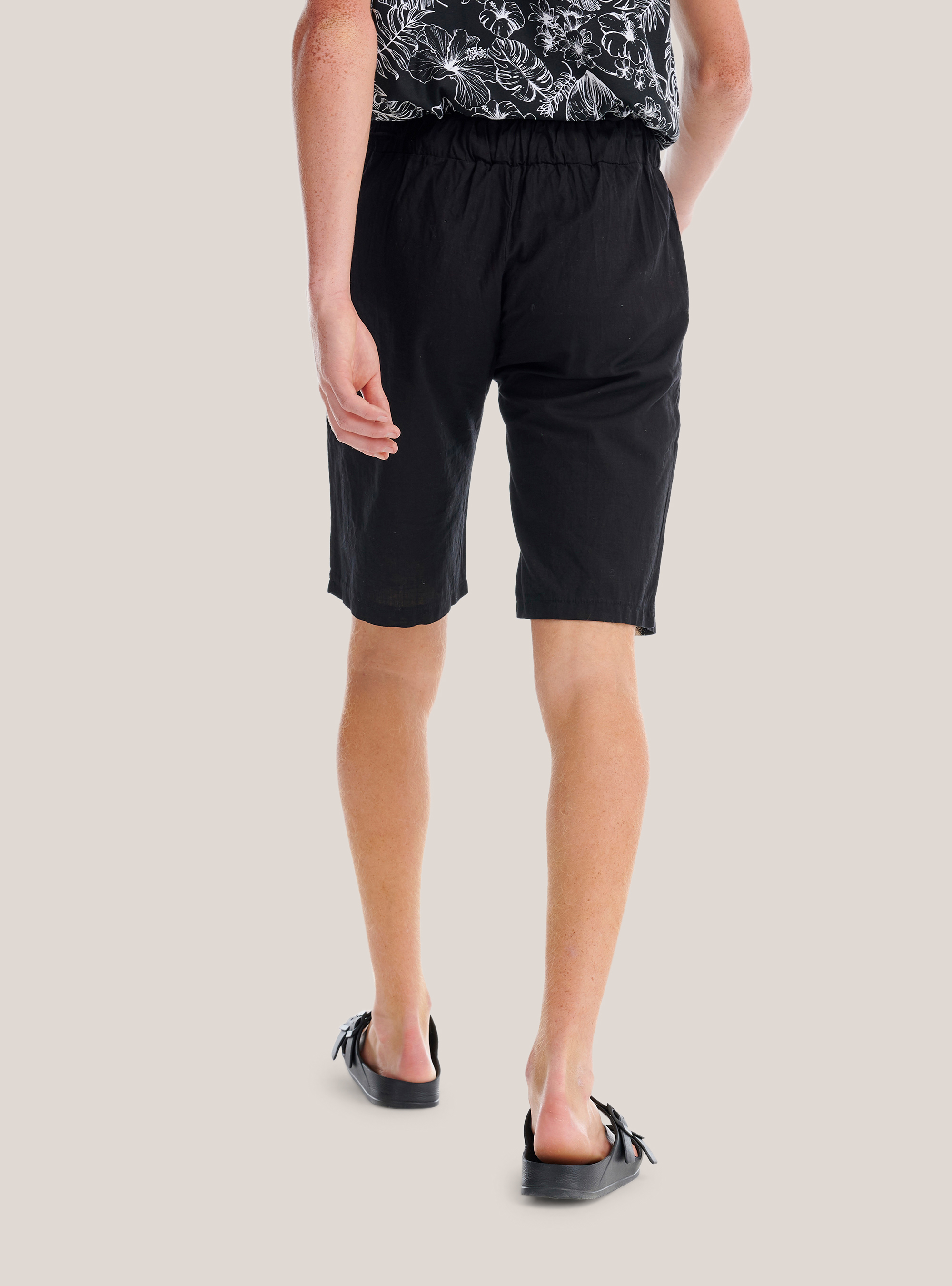 Bermuda en teinte unie, C101 BLACK