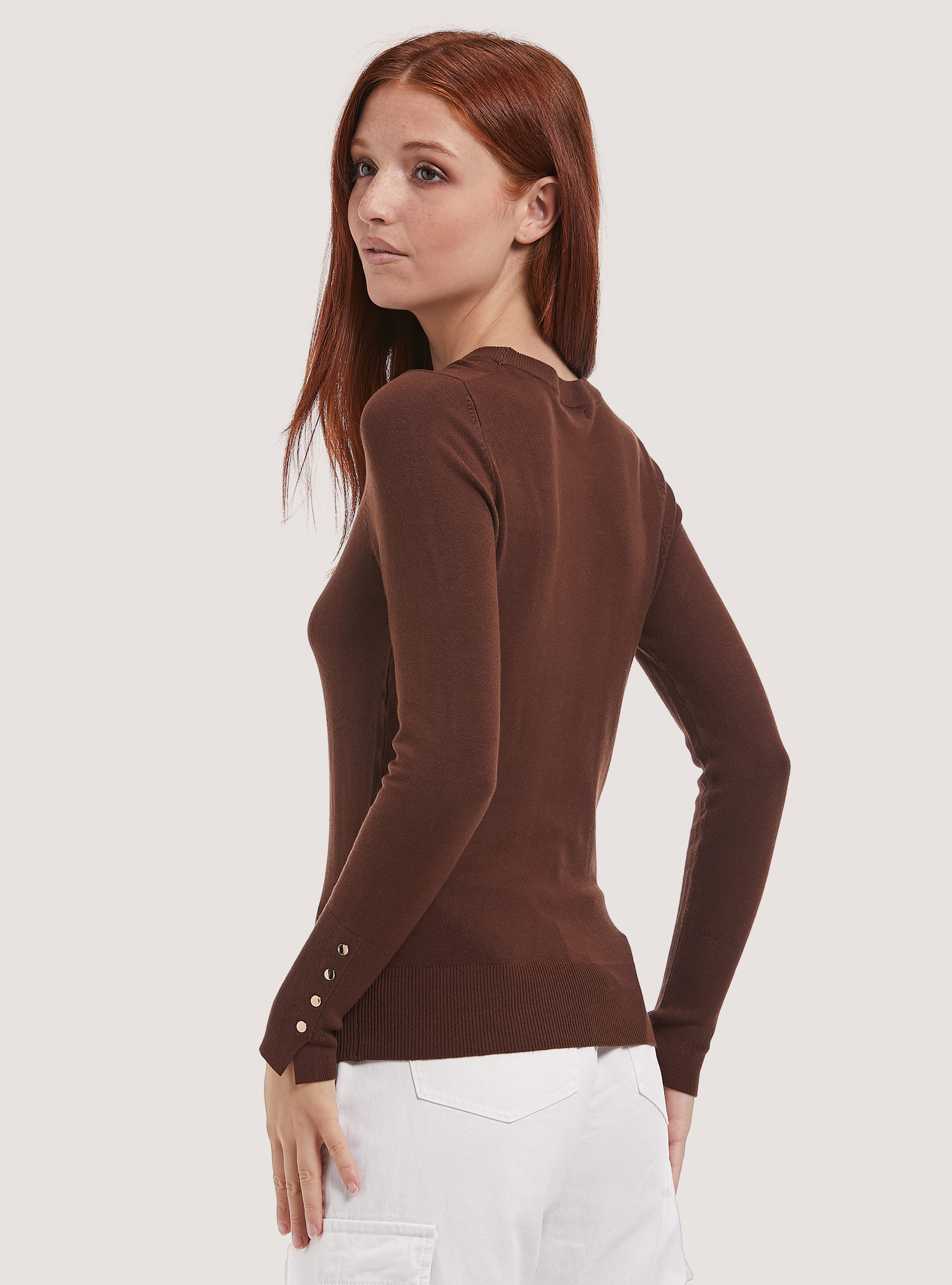 Round-neck pullover with buttons on sleeve, BR2 BROWN MEDIUM