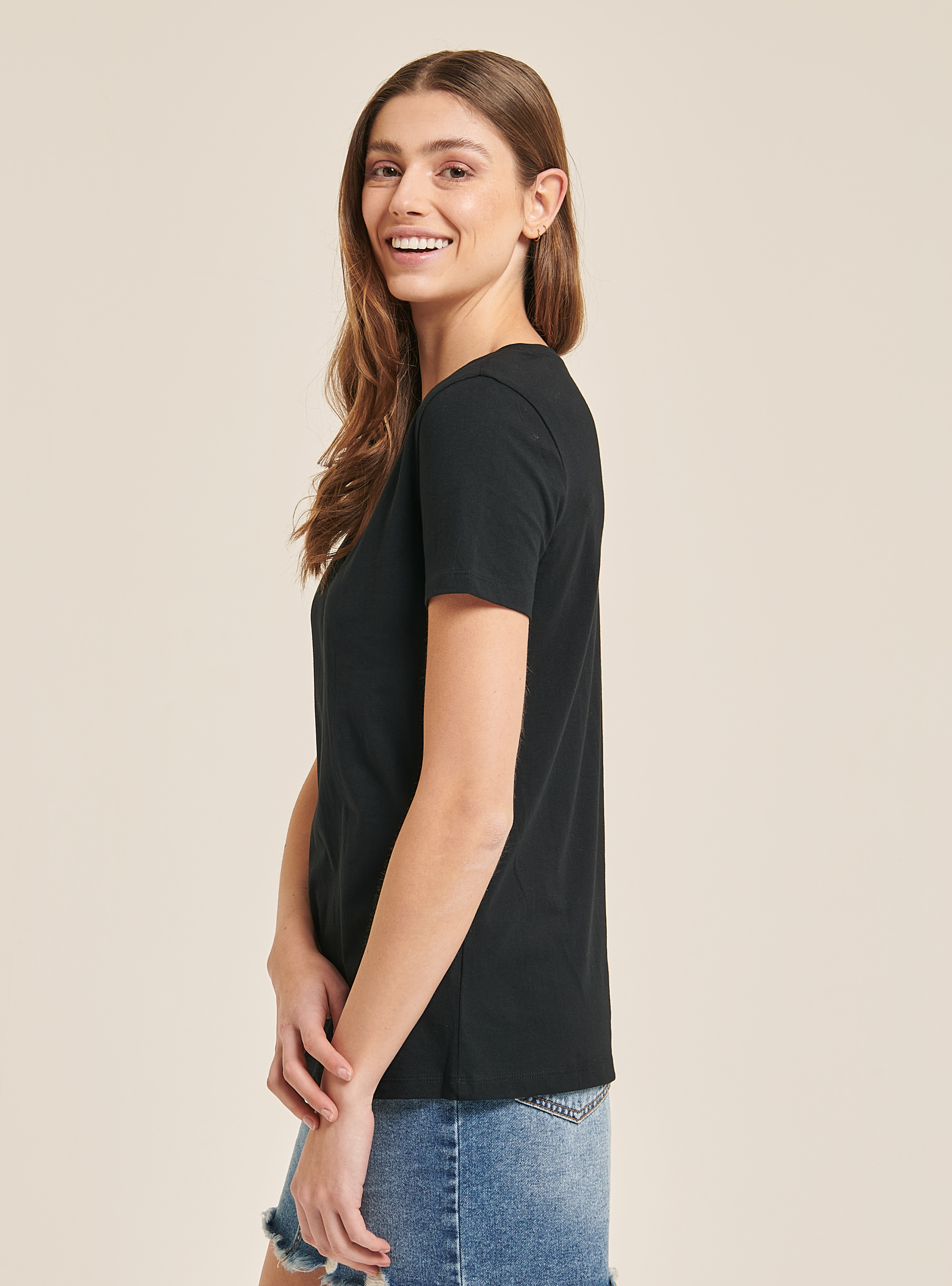 V-neck T-shirt in cotton, BLACK
