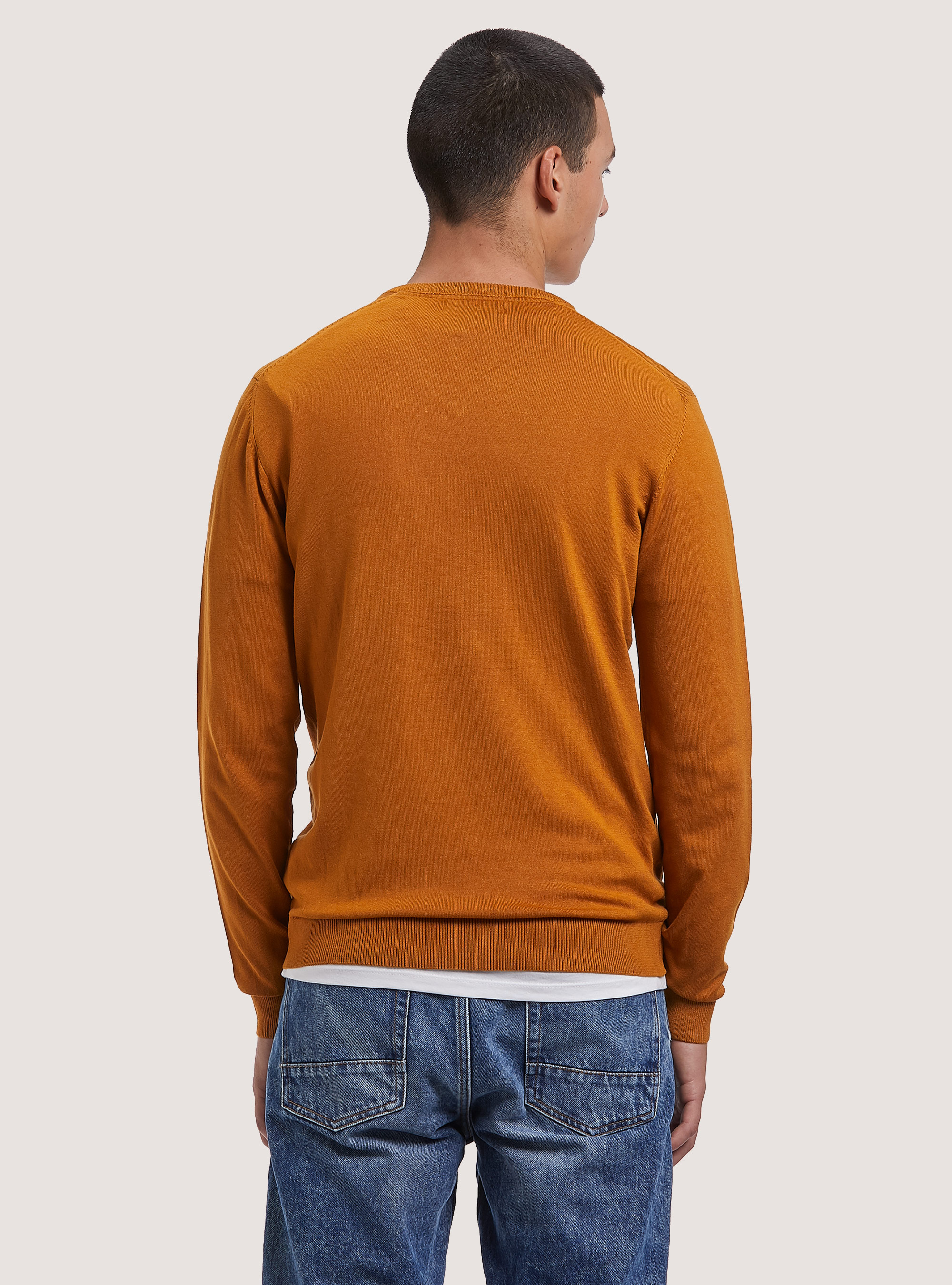 Pullover scollo a "v" tinta unita, C7710 SENAPE