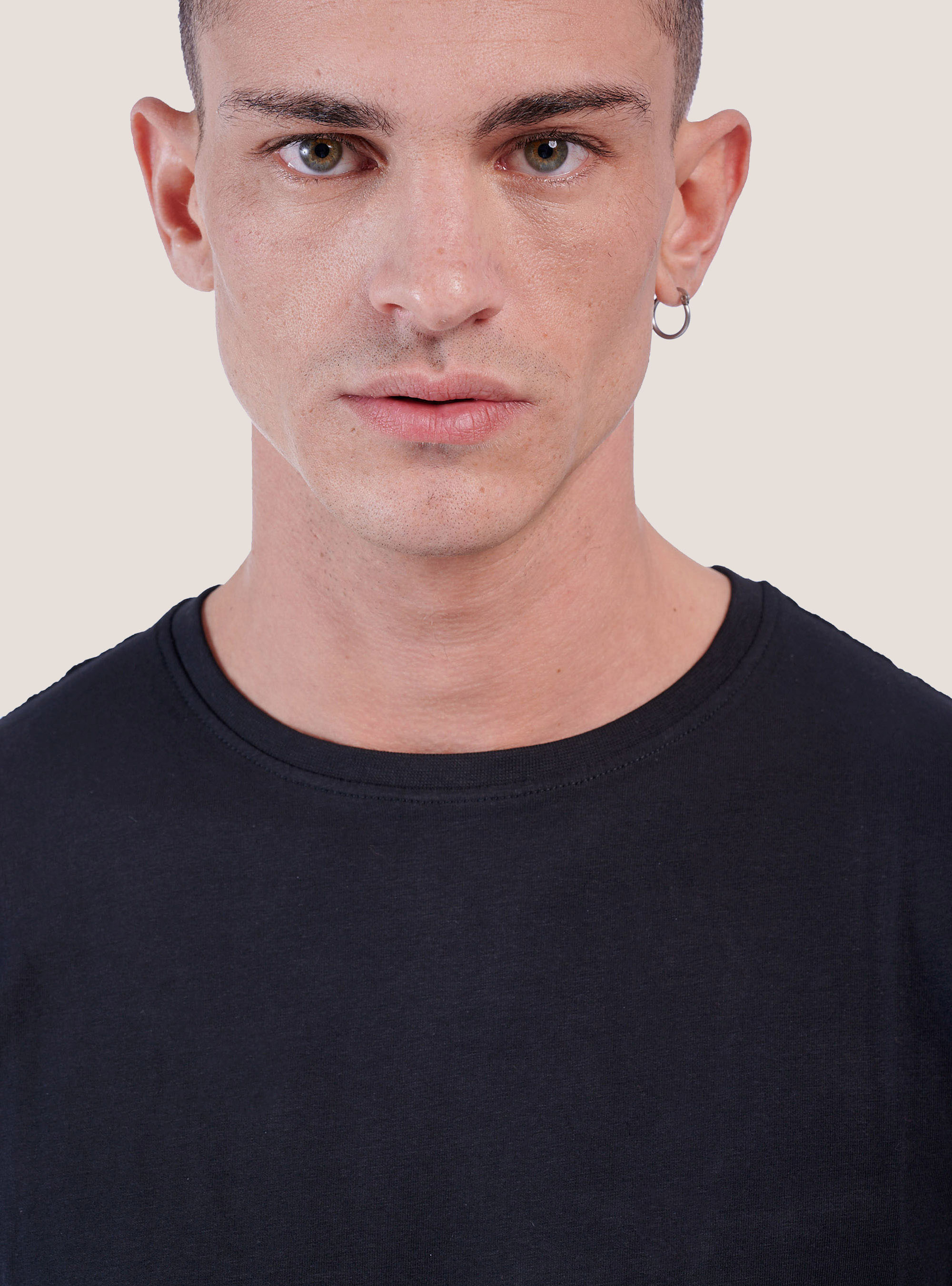 Langärmliges, basisches T-Shirt, C101 BLACK