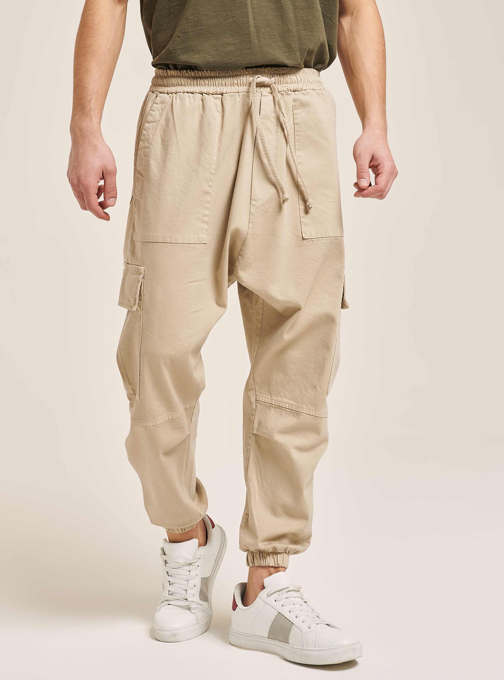 Pantalon de jogging avec poches laterales, C1150 SAND