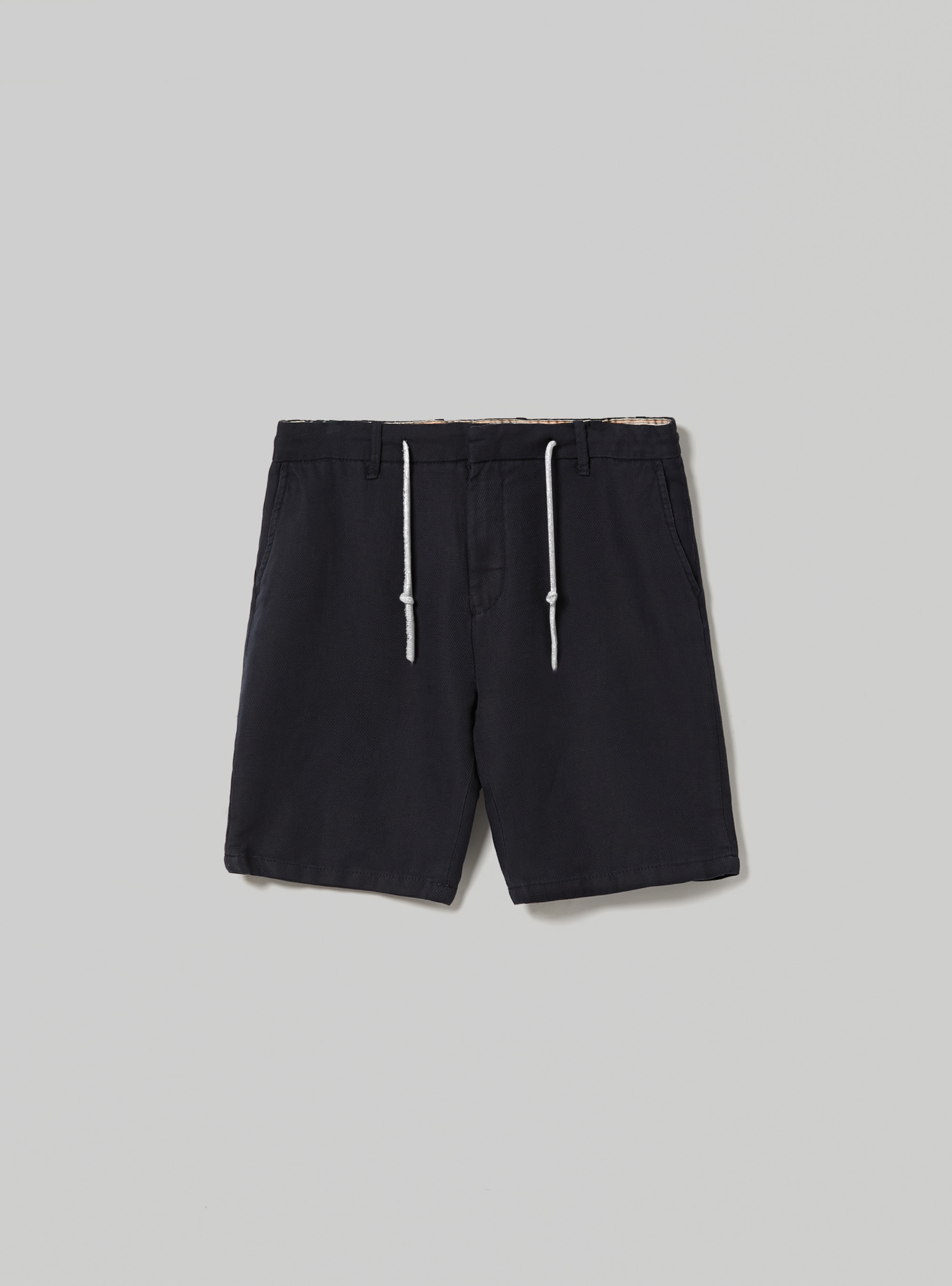 Bermudashorts aus einer Leinenmischung mit Knopf und Kordelzug in der Taille, NA2 NAVY MEDIUM