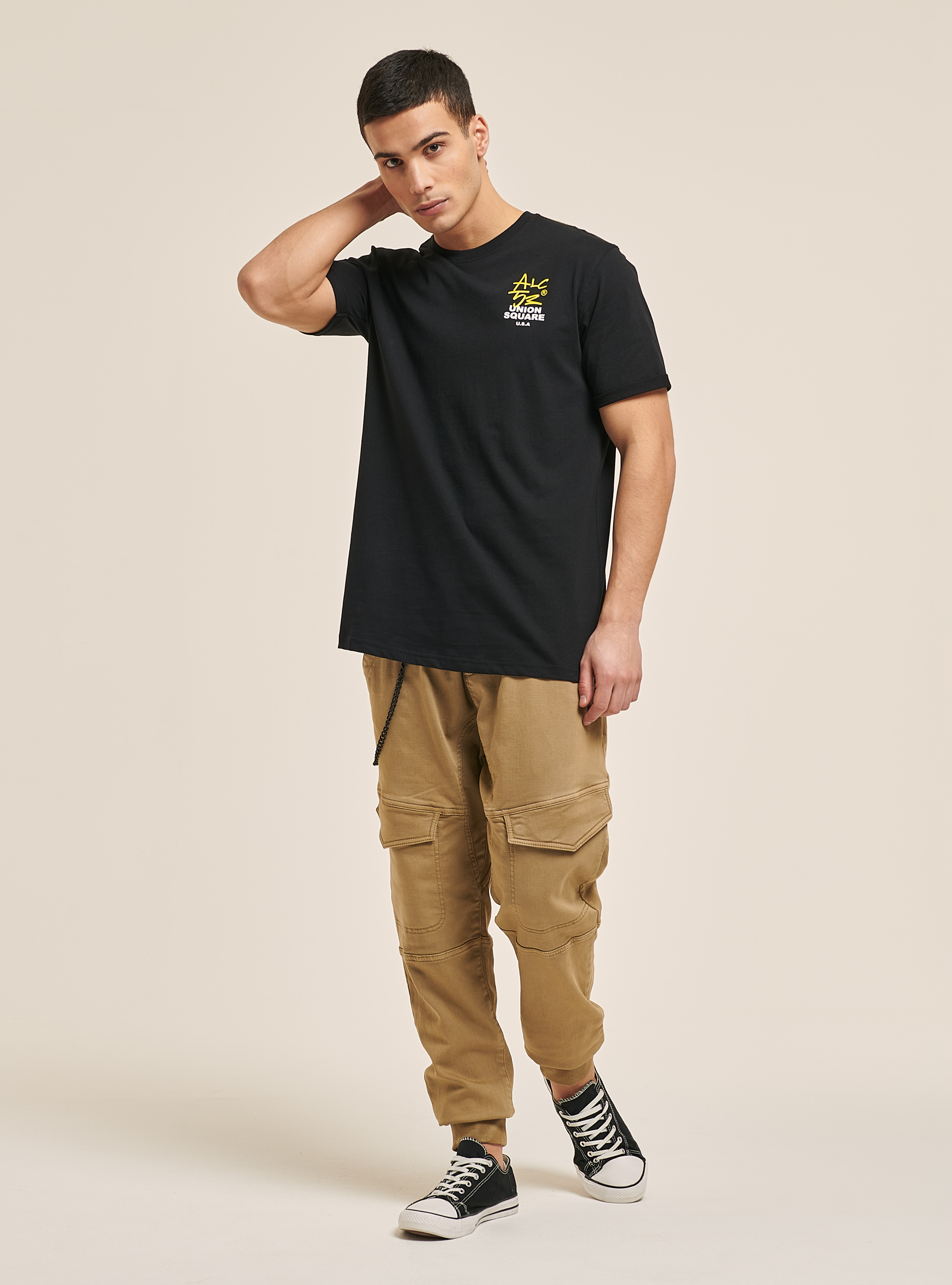 T-shirt avec impression graphique sur le devant et le dos, C101 BLACK