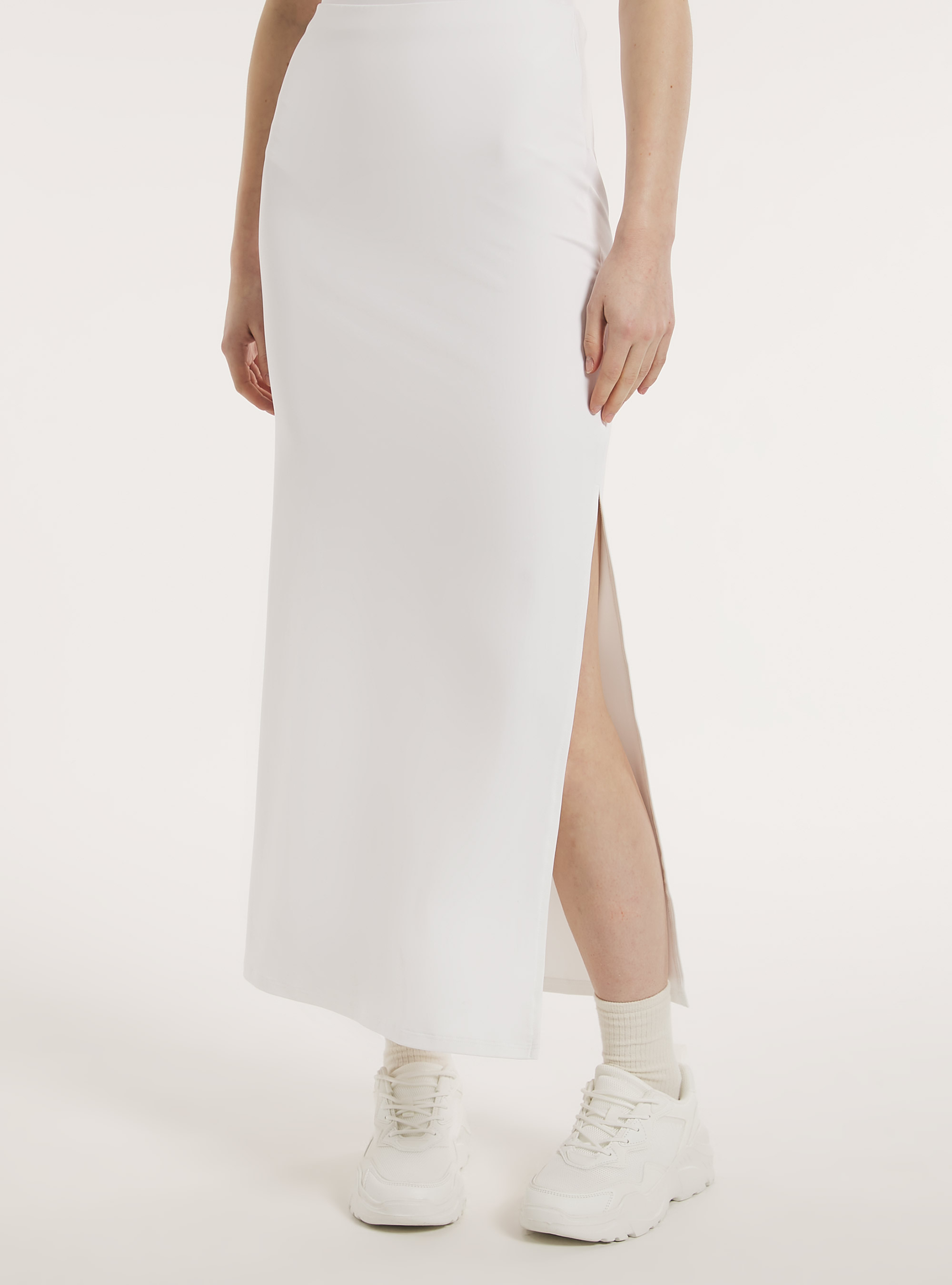 Long skirt with side slit, WH2 WHITE