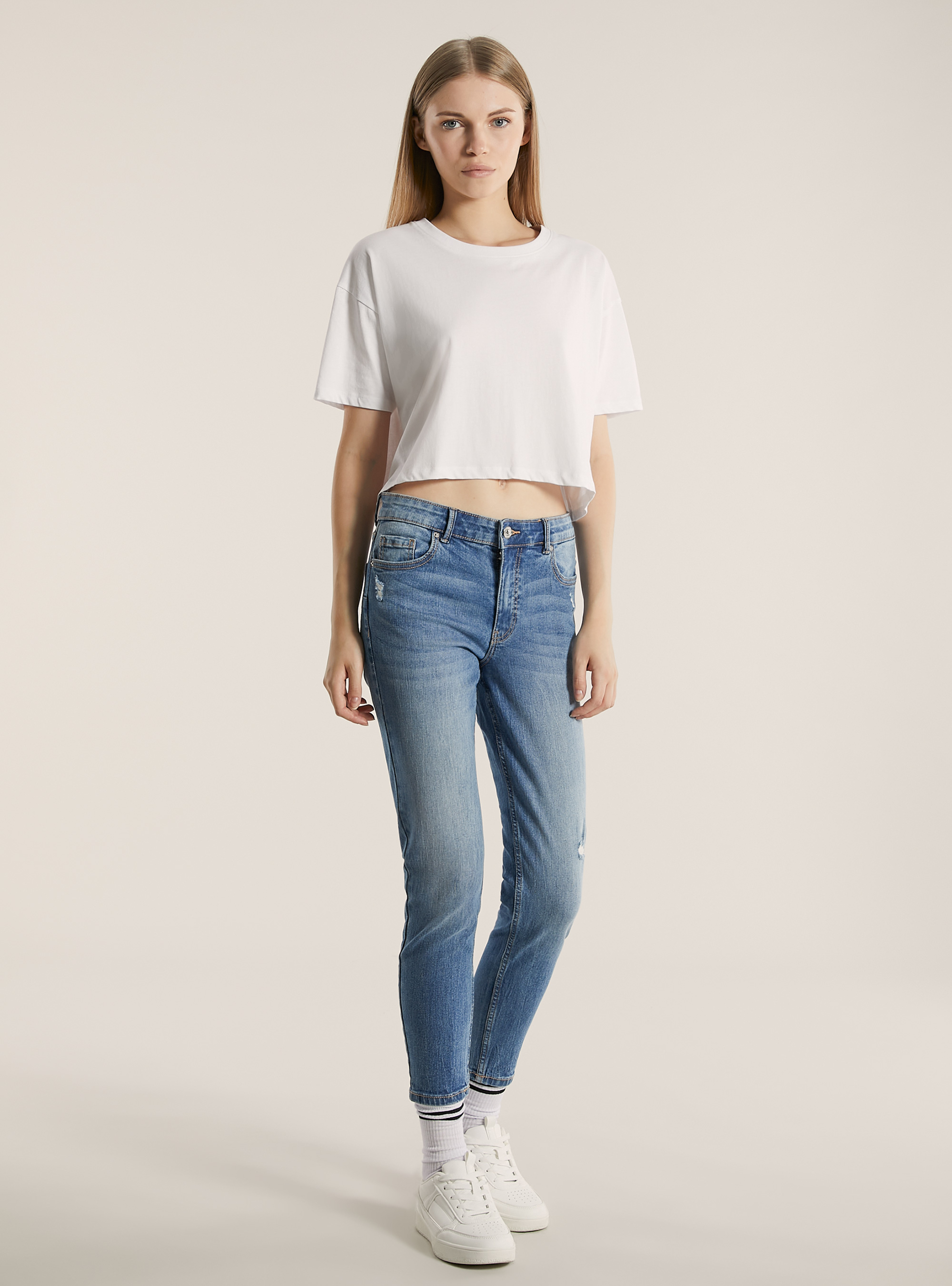 パンツ COMFORTABLE REASON ICE IN EASY DENIM It's Giving Trends Mid-Rise Straight Leg Denim Jeans | Windsor