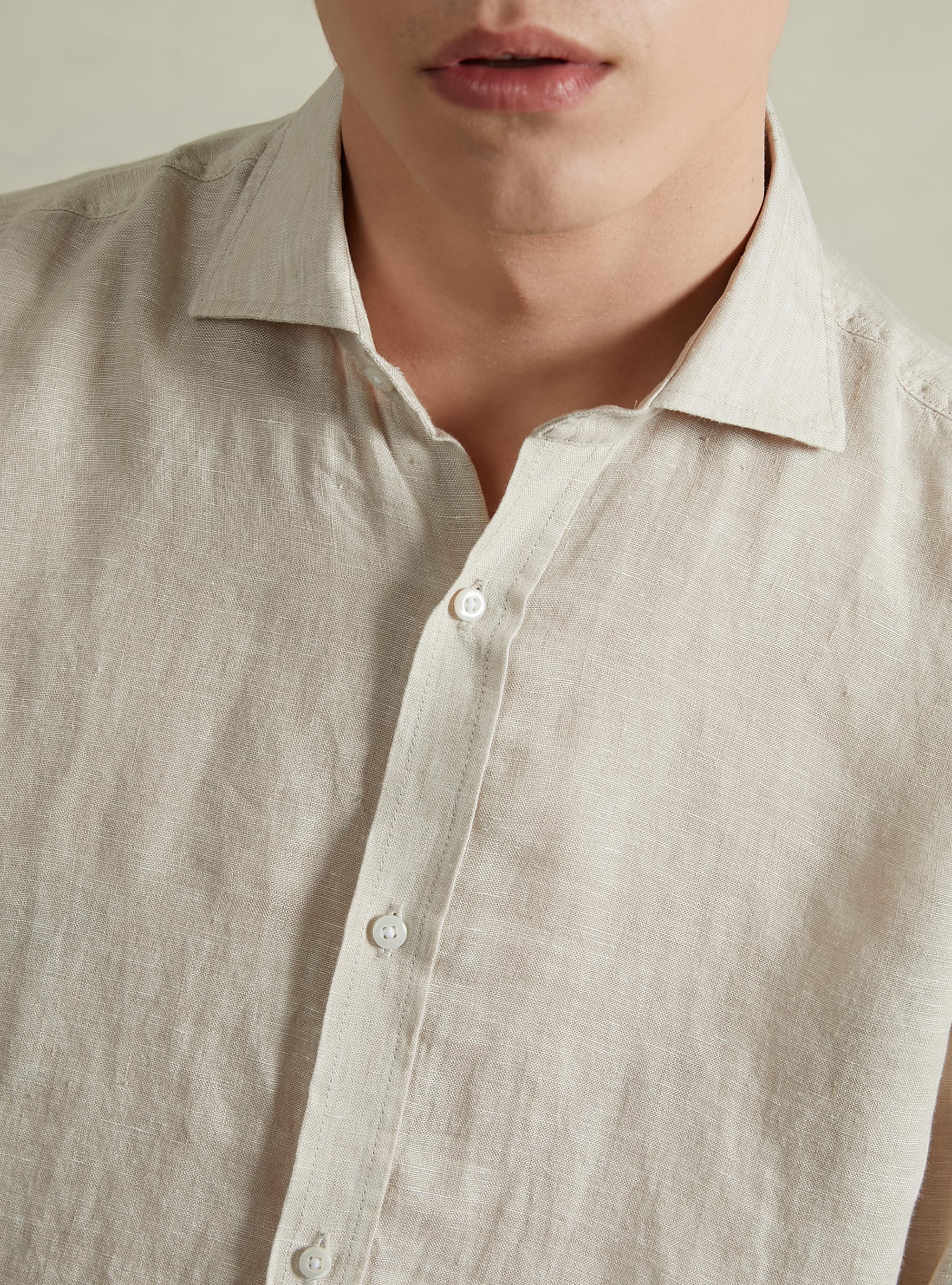 Camicia in puro lino a maniche lunghe, BG3 BEIGE LIGHT