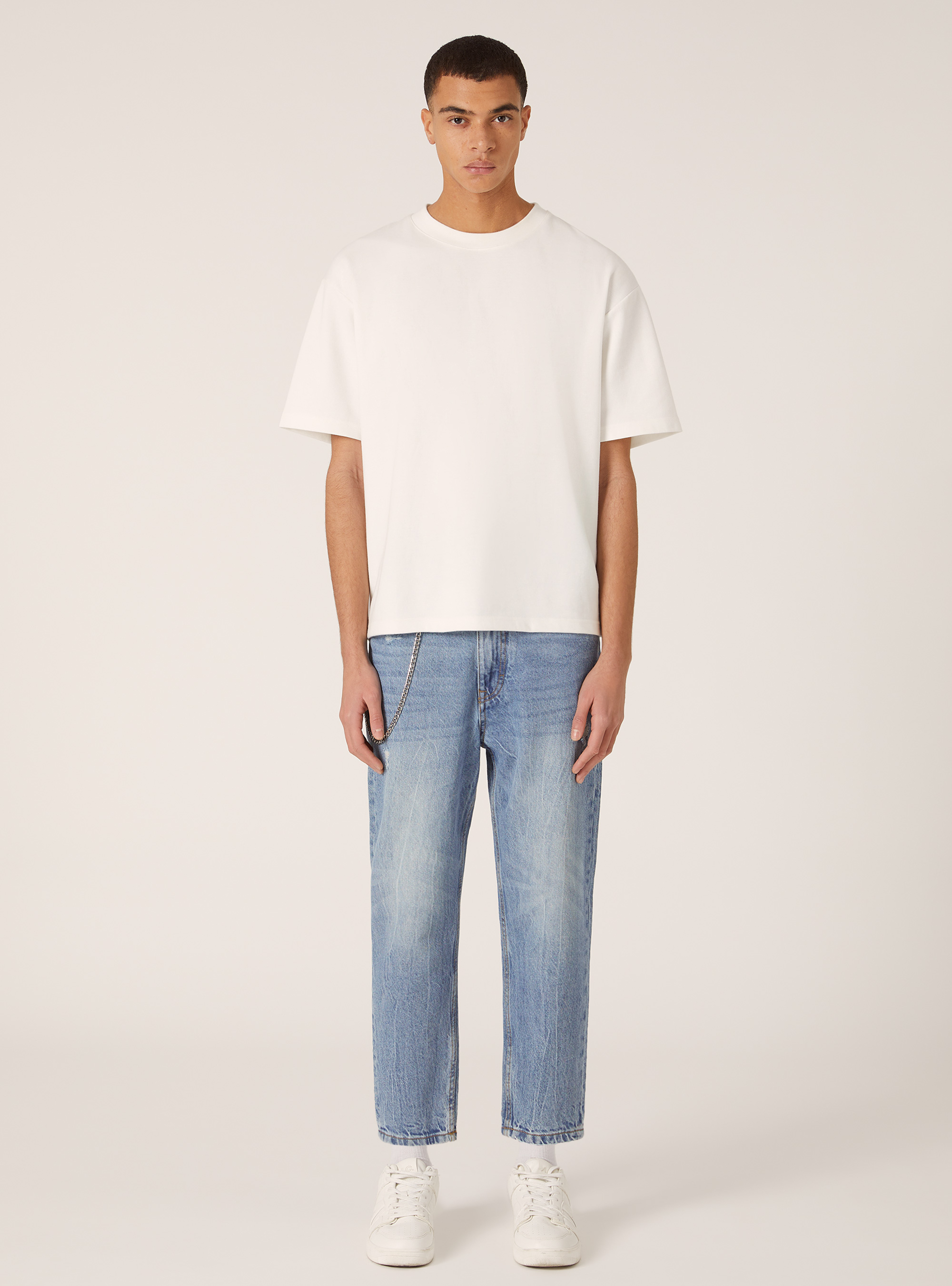 Jeans à coupe décontractée, D004 MEDIUM LIGHT BLUE