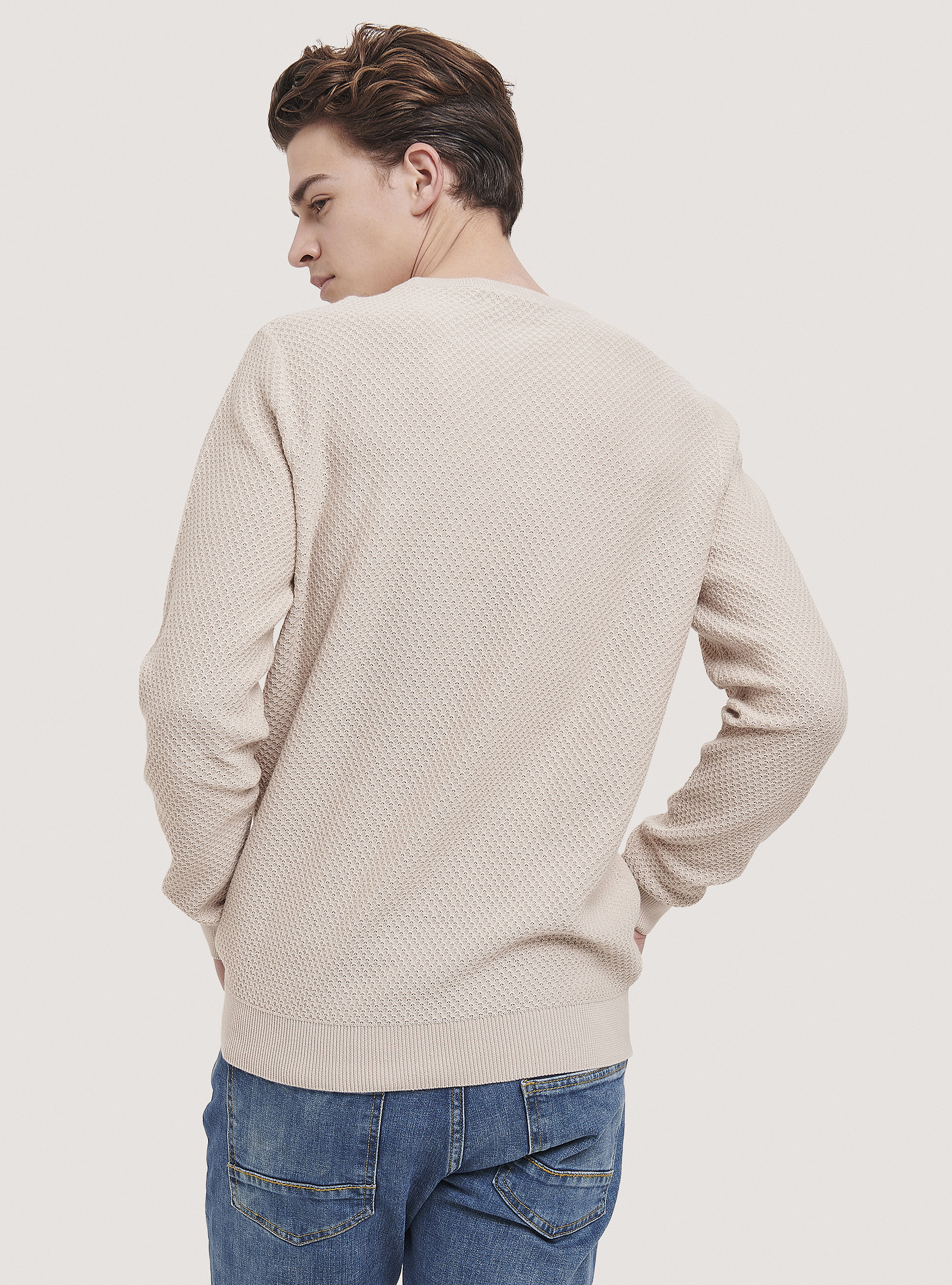 Crew-neck pullover with honeycomb texture, C1150 SAND