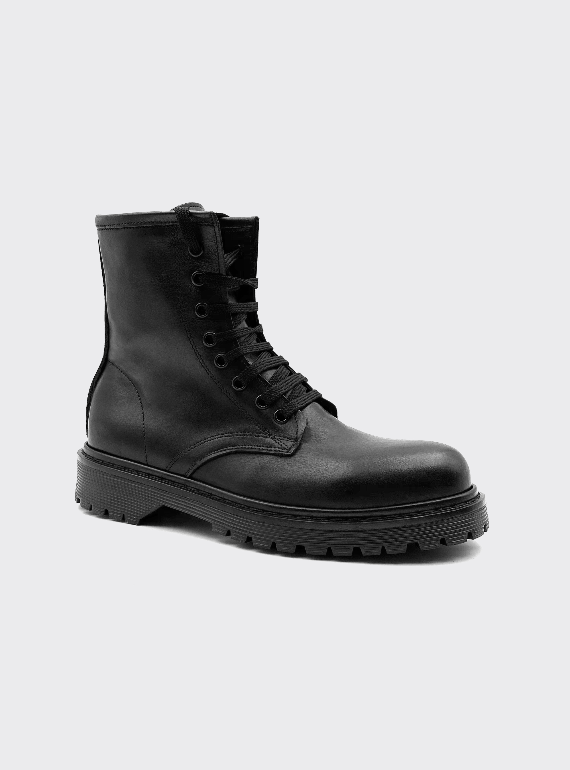 Stivaletti in vera pelle con suola track, NERO