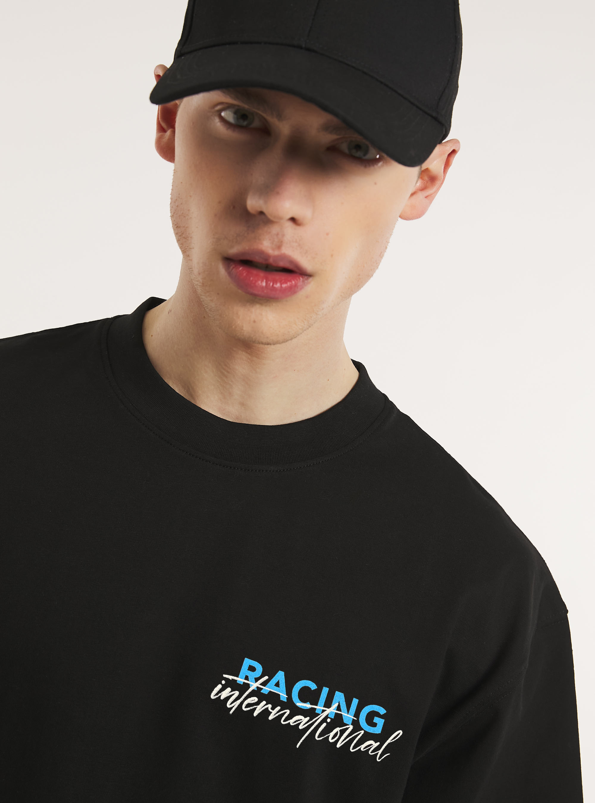 Maglietta boxy fit con stampa racing cars, BK1 BLACK