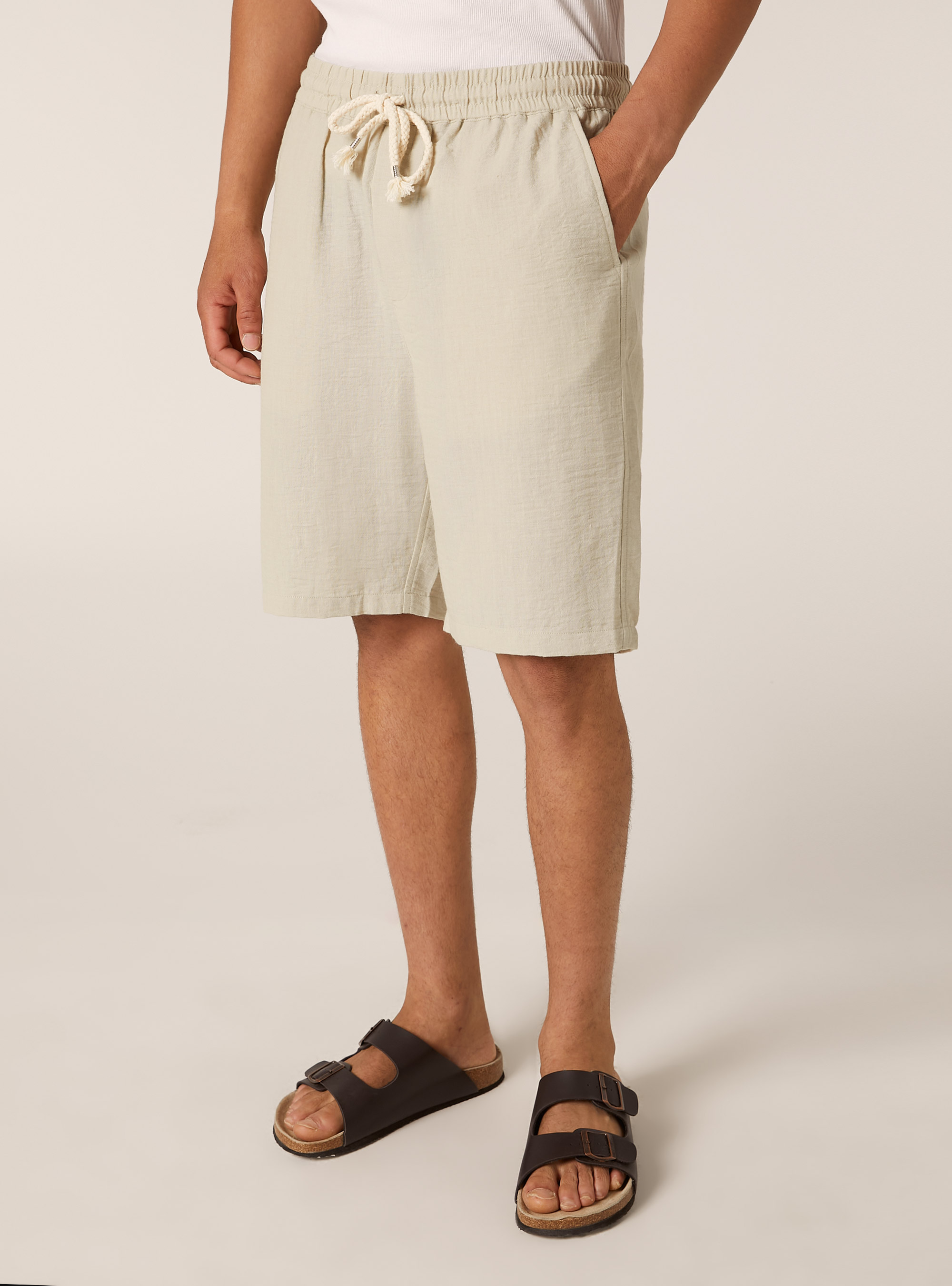 Lightweight bermuda shorts with elasticated waist, BG3 BEIGE LIGHT