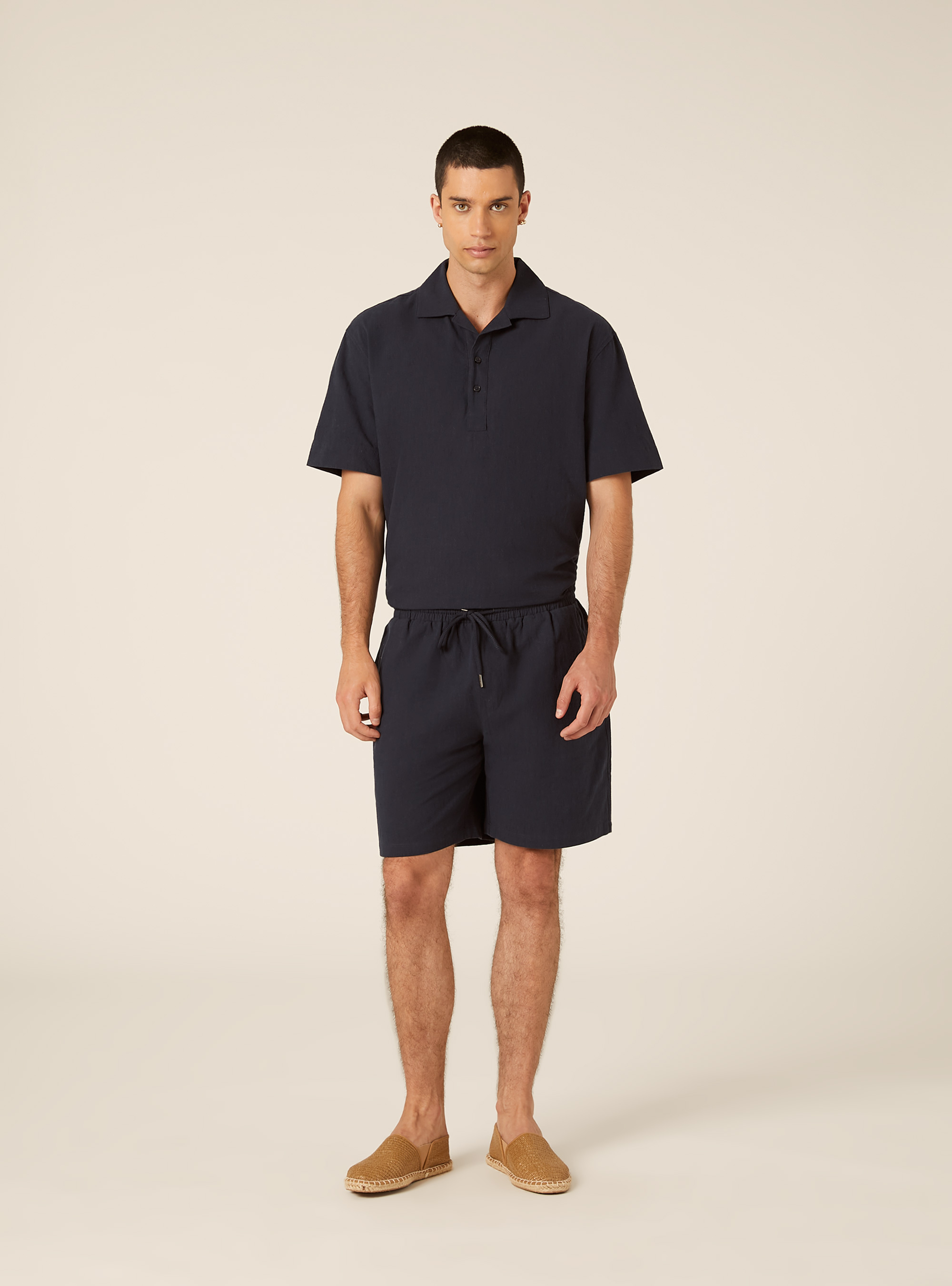 Bermuda in misto lino con laccio in vita, NA2 NAVY MEDIUM