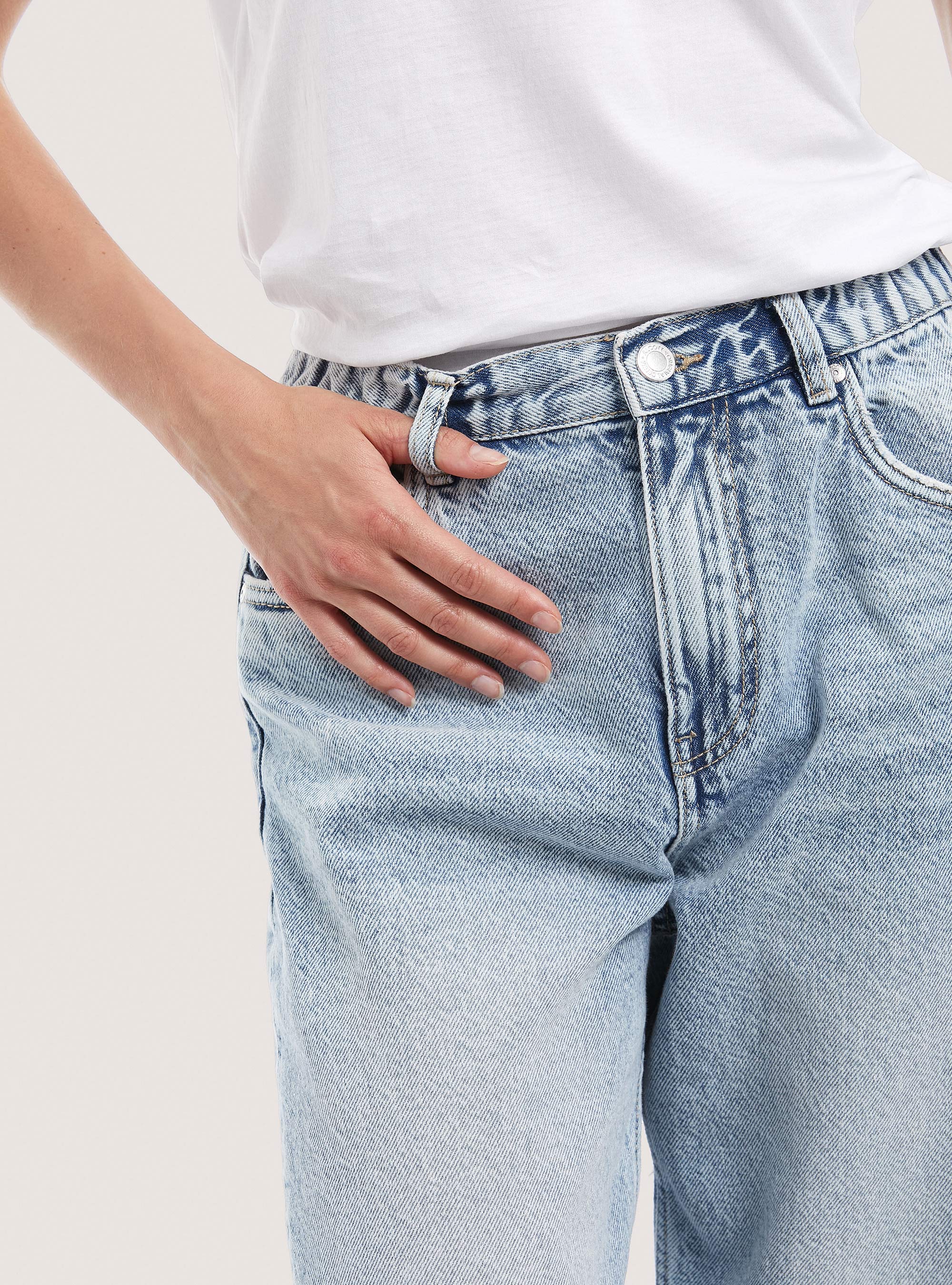 Jeans en coton &agrave; coupe ballon, D006 AZURE