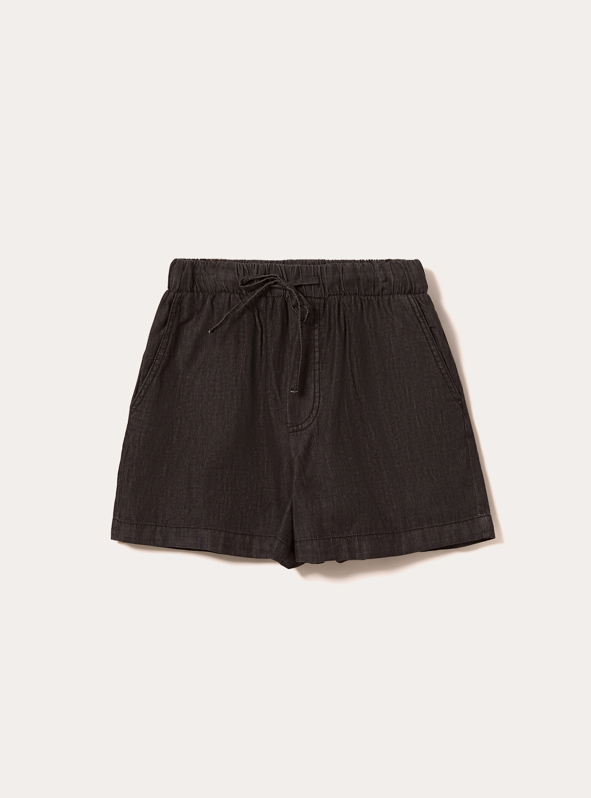 Shorts with elasticized chambray waistband, D000 BLACK