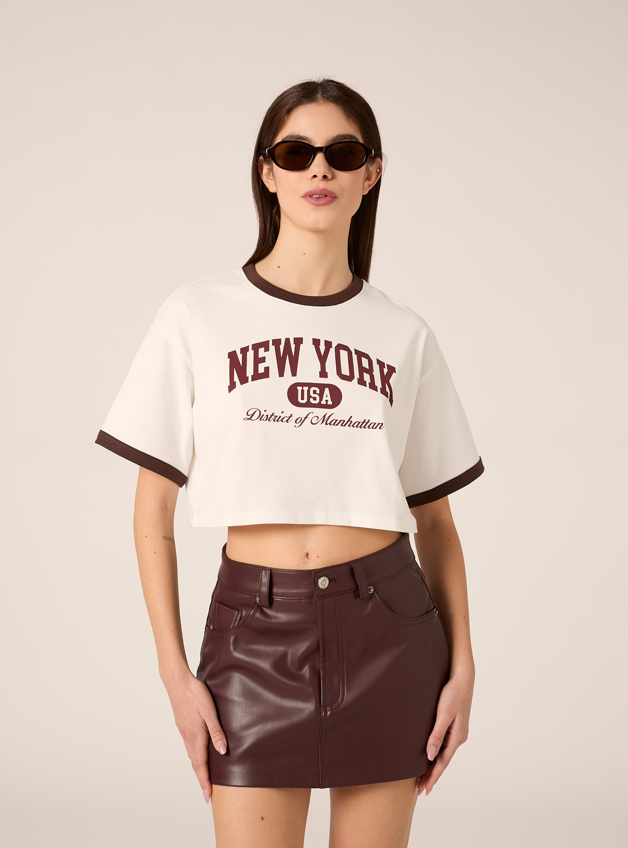 Kropp-T-Shirt mit Aufdruck, WH1 OFF WHITE