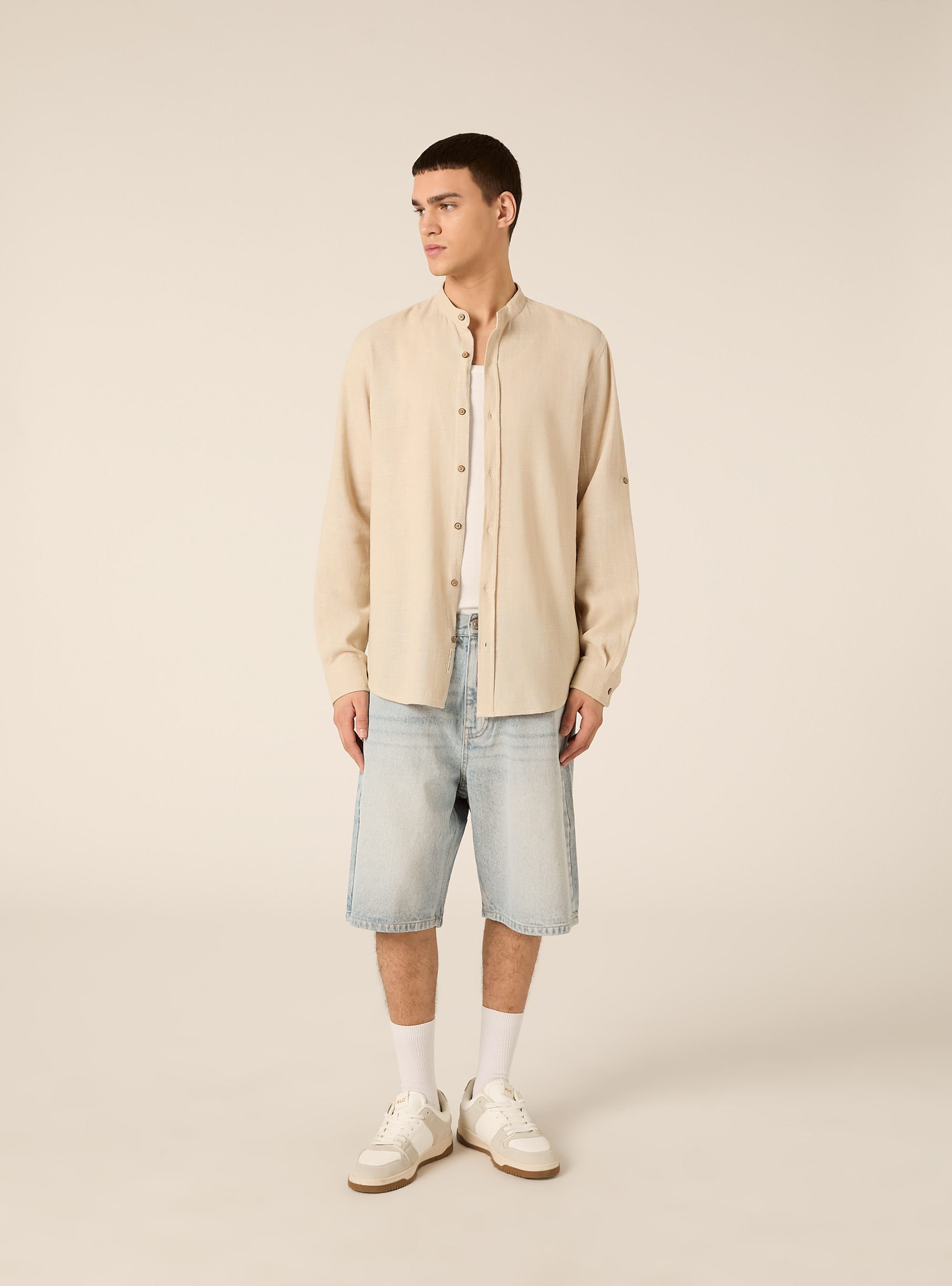 Camicia con collo alla coreana in misto lino, BG3 BEIGE LIGHT