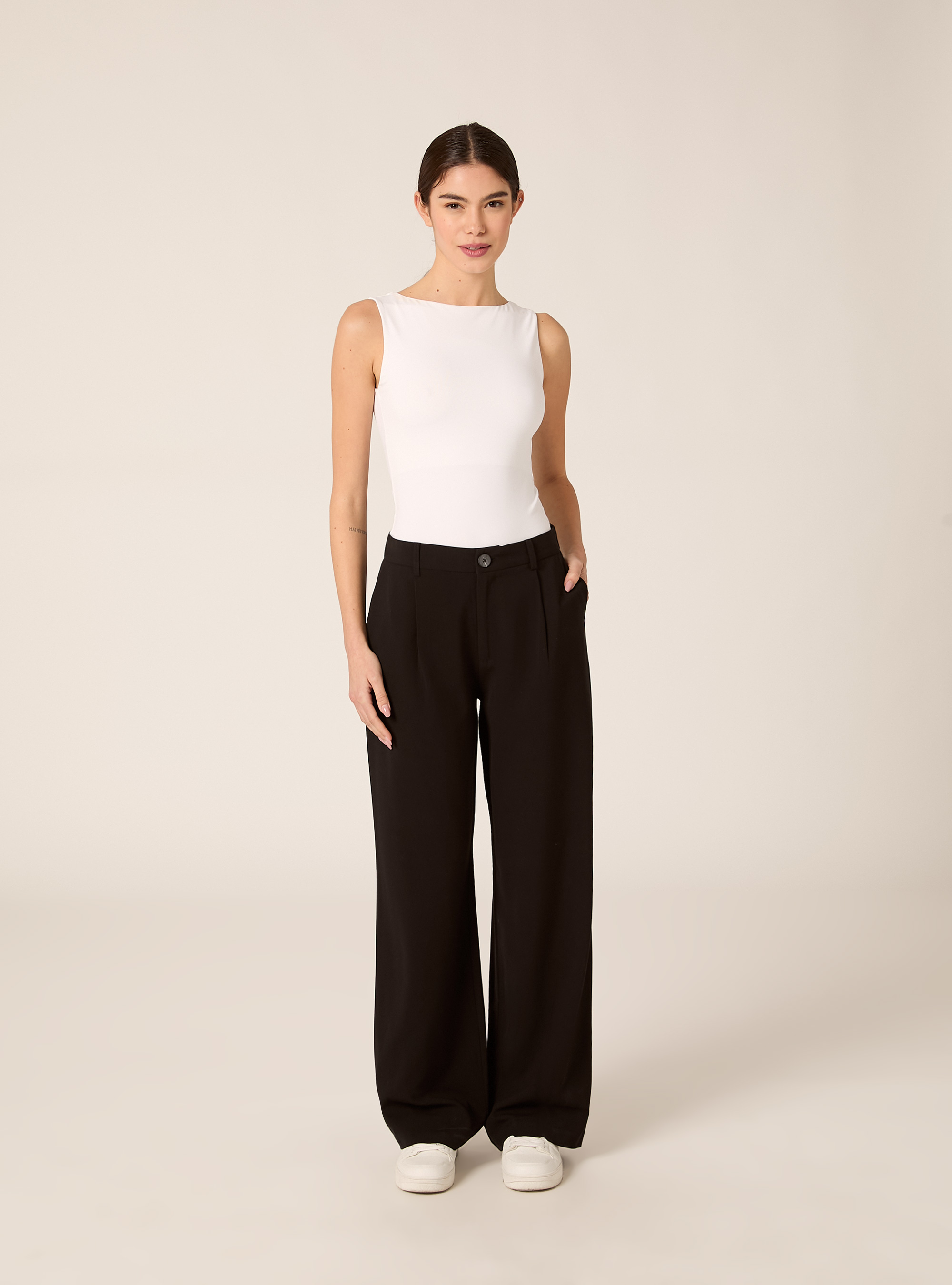 Straight tailored trousers, BK1 BLACK