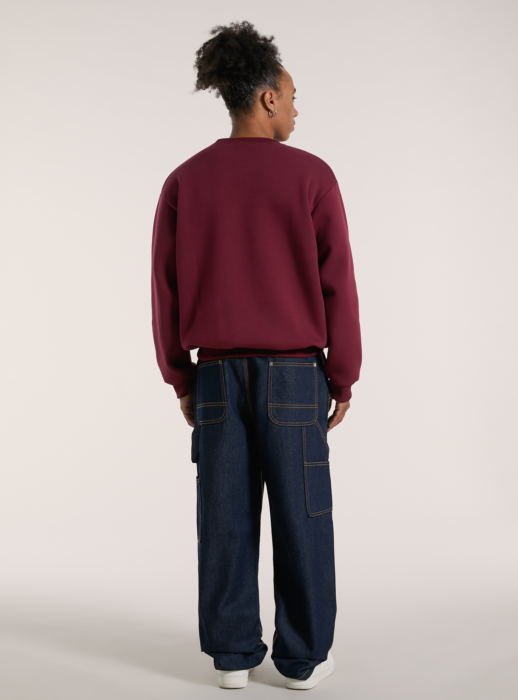 Sweatshirt mit Rundhalsausschnitt und enger Passform, BO1 BORDEAUX DARK