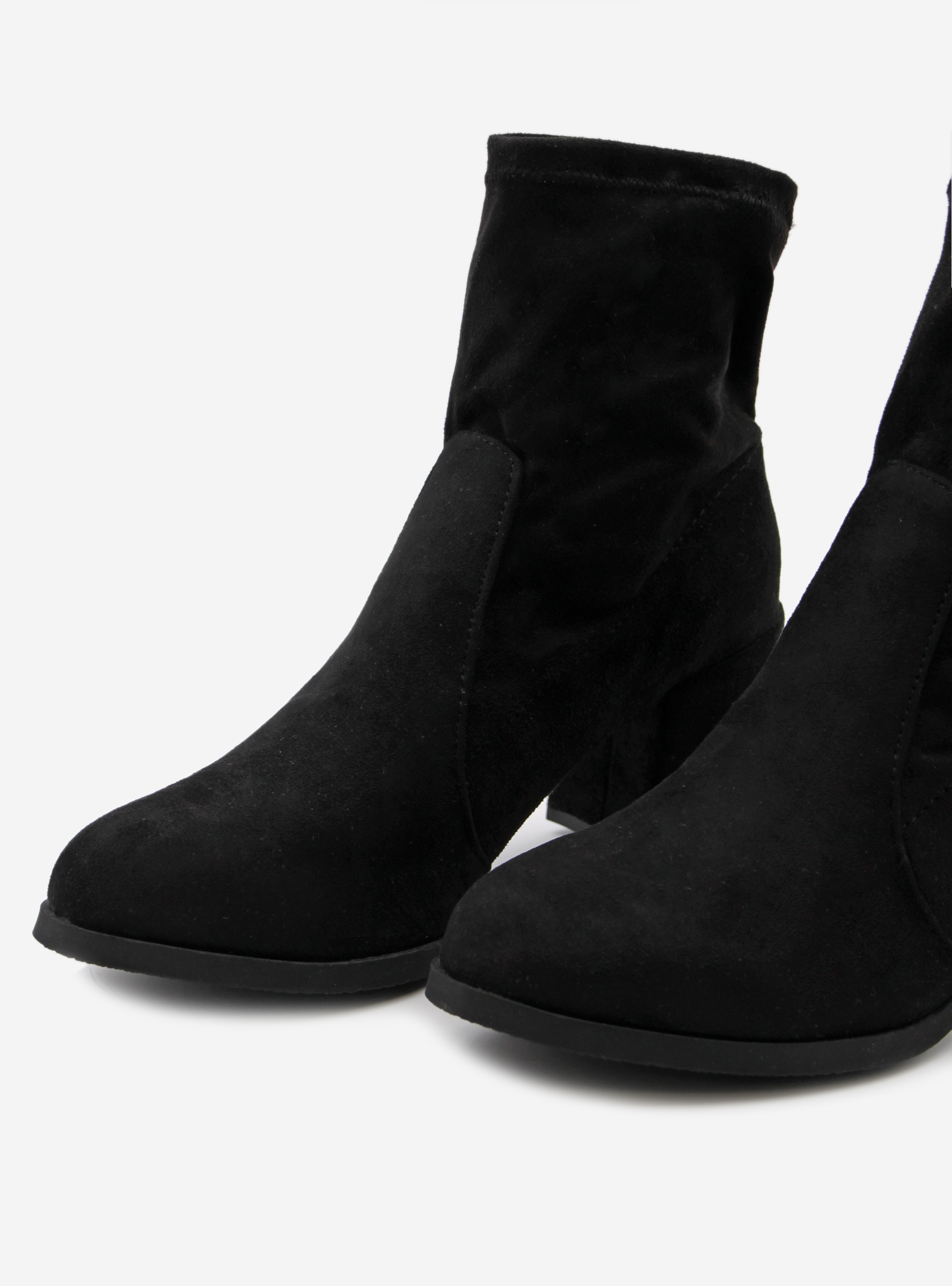 BOTAS TOBILLERAS CON TACÓN, NEGRO