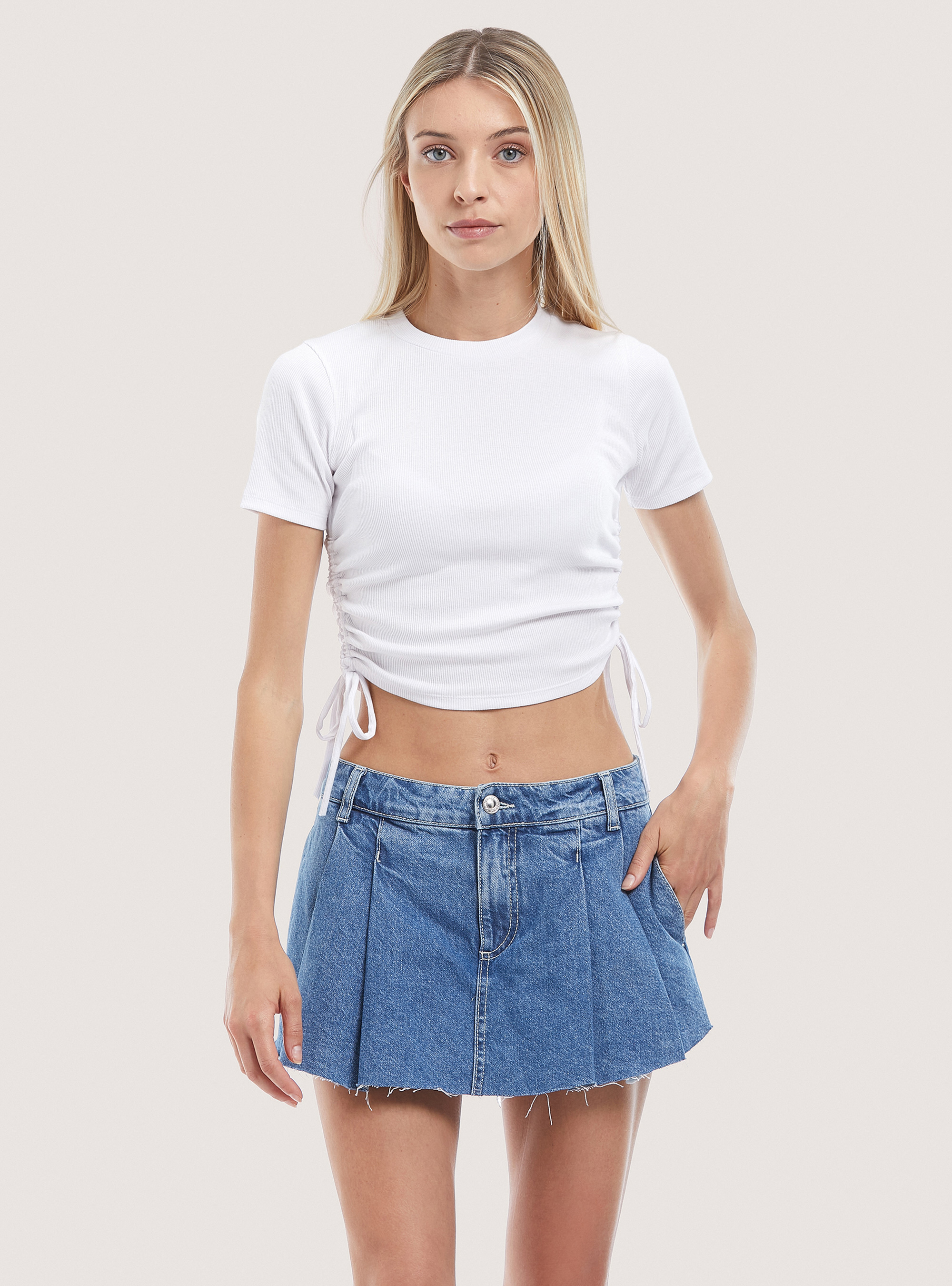 T-shirt with adjustable drawstring, WHITE