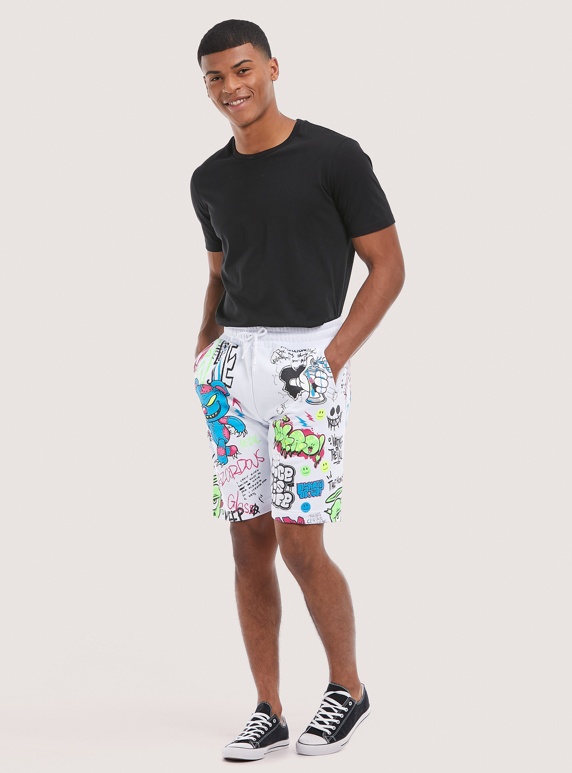 Bermuda shorts with all over ''Smile Collection'' print, WH2 WHITE
