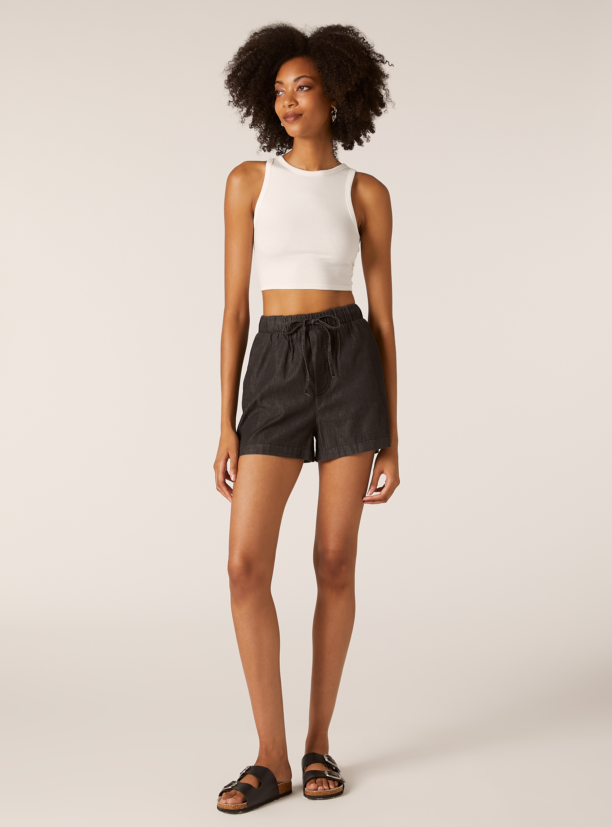 Shorts with elasticized chambray waistband, D000 BLACK