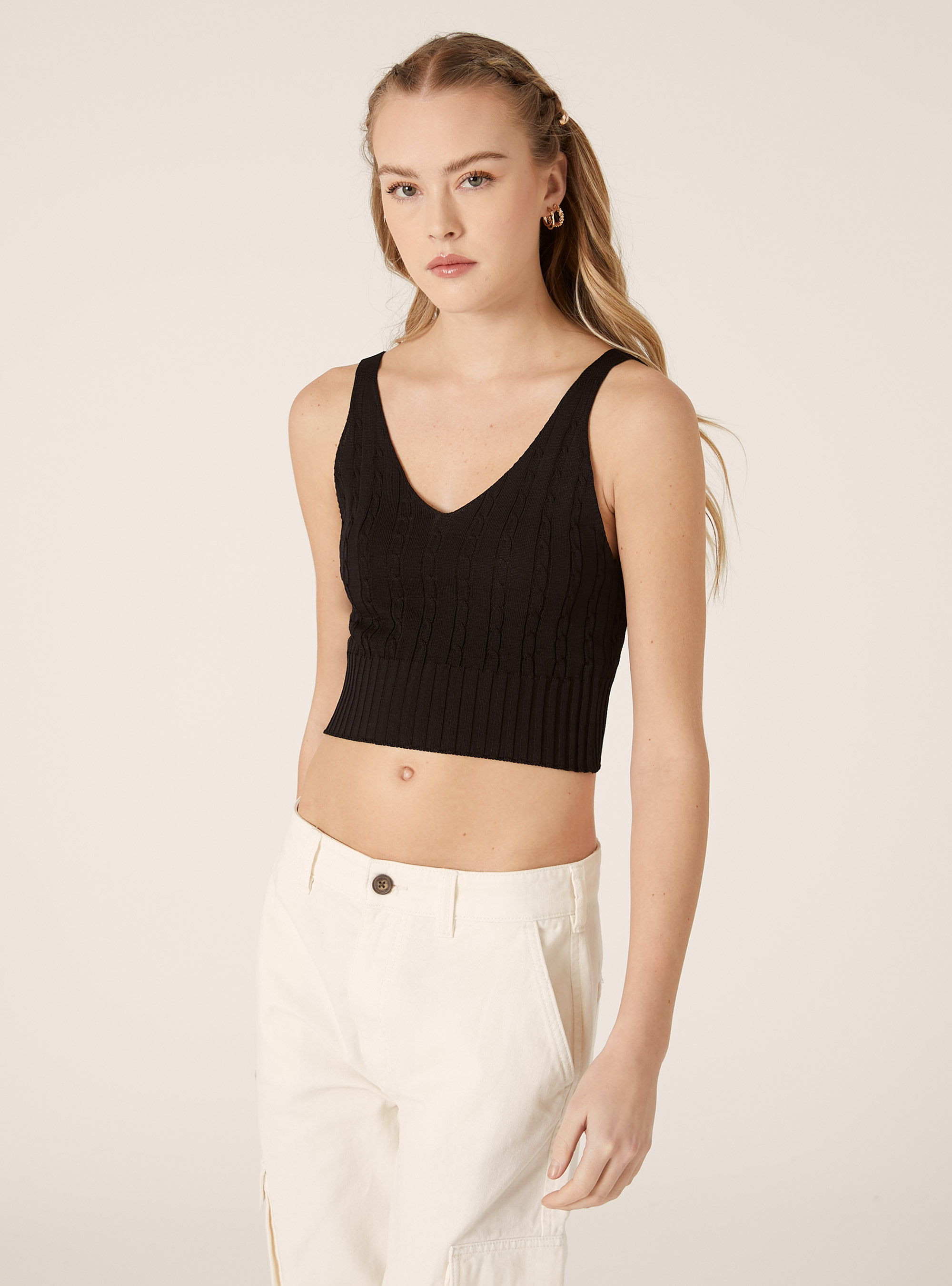 Top de punto recortado, BK1 BLACK