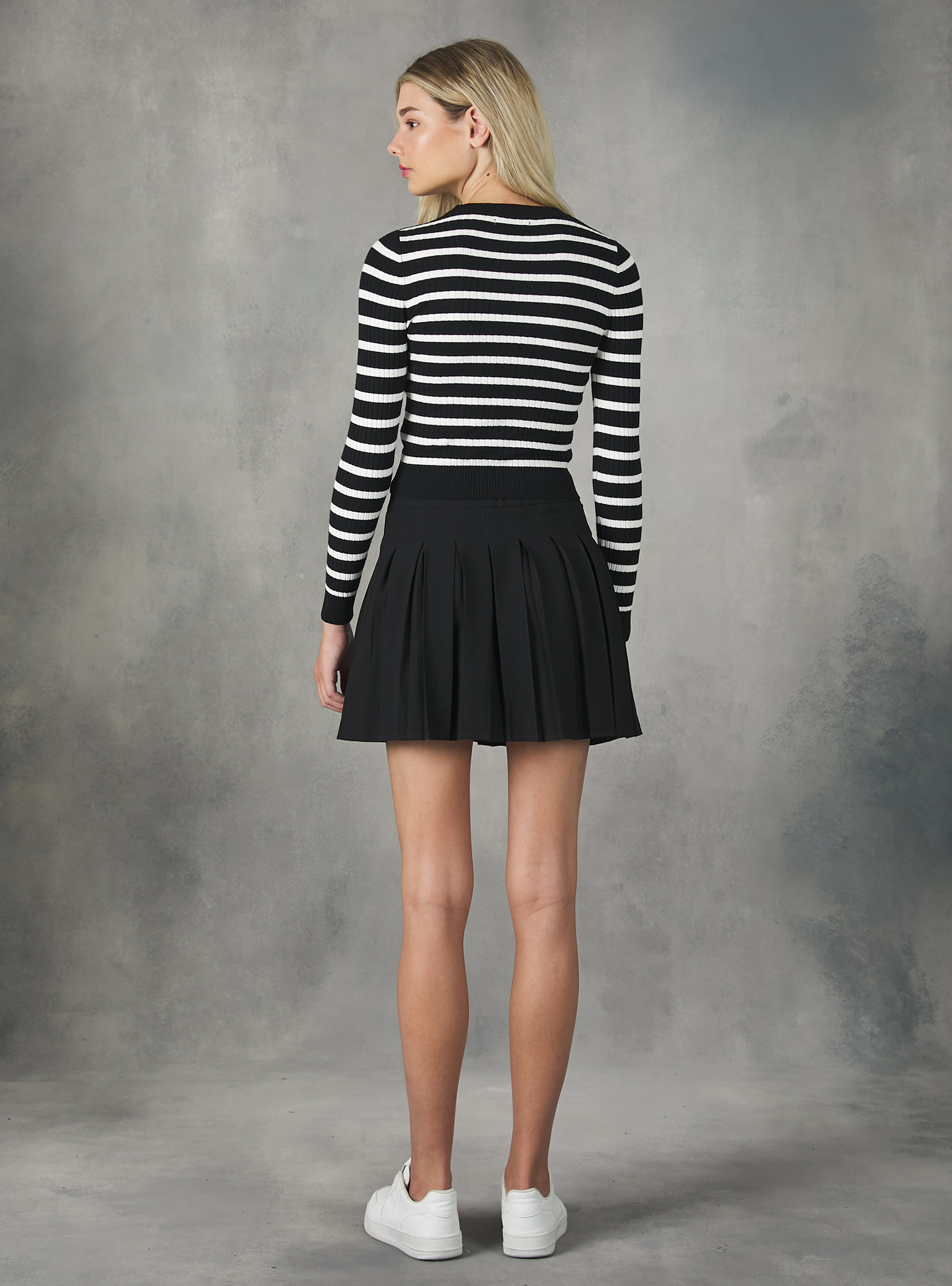 Pull ray&eacute; cotele, BK1 BLACK