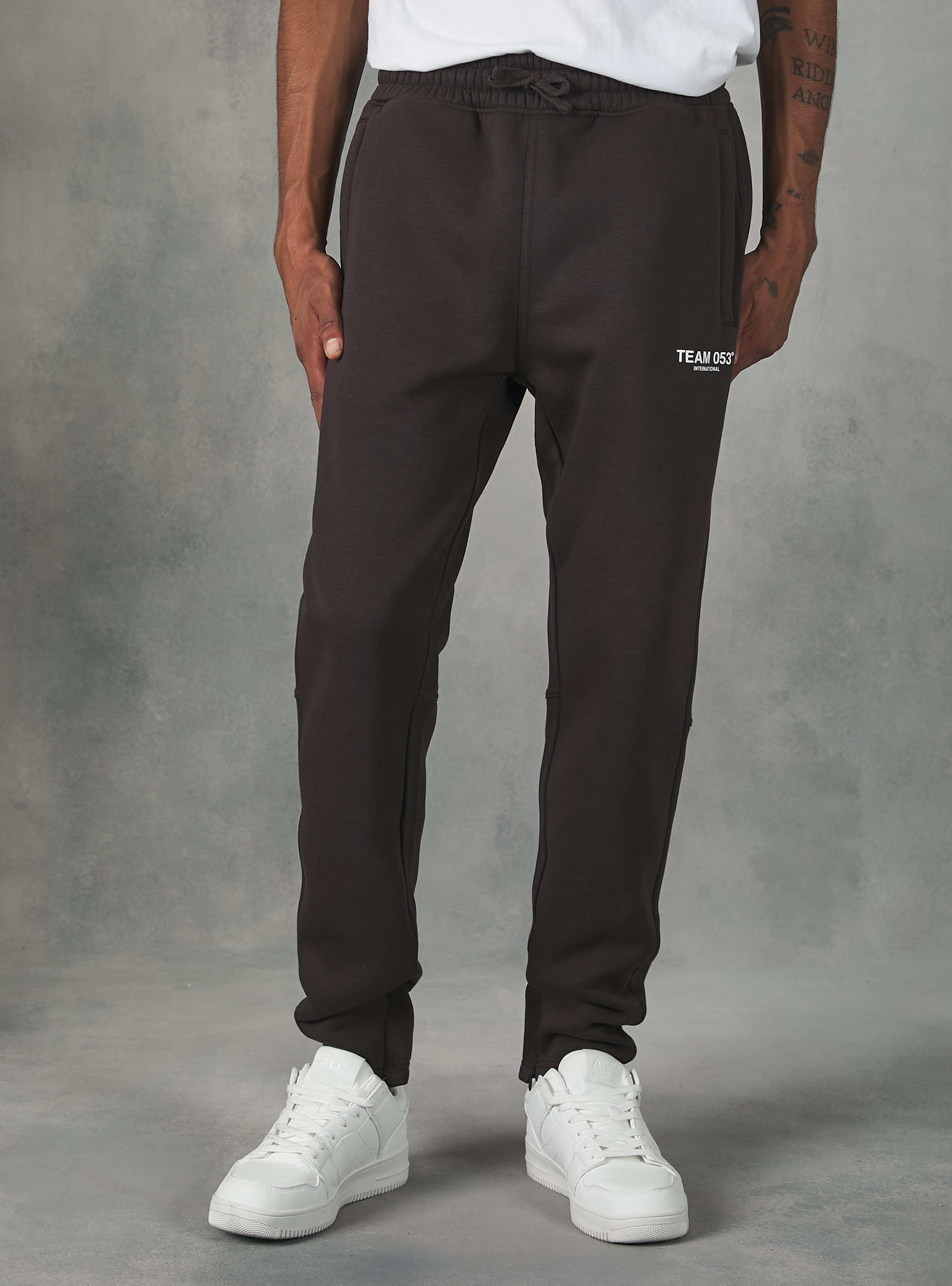Jogger trousers with Team 053 print, BR1 BROWN DARK