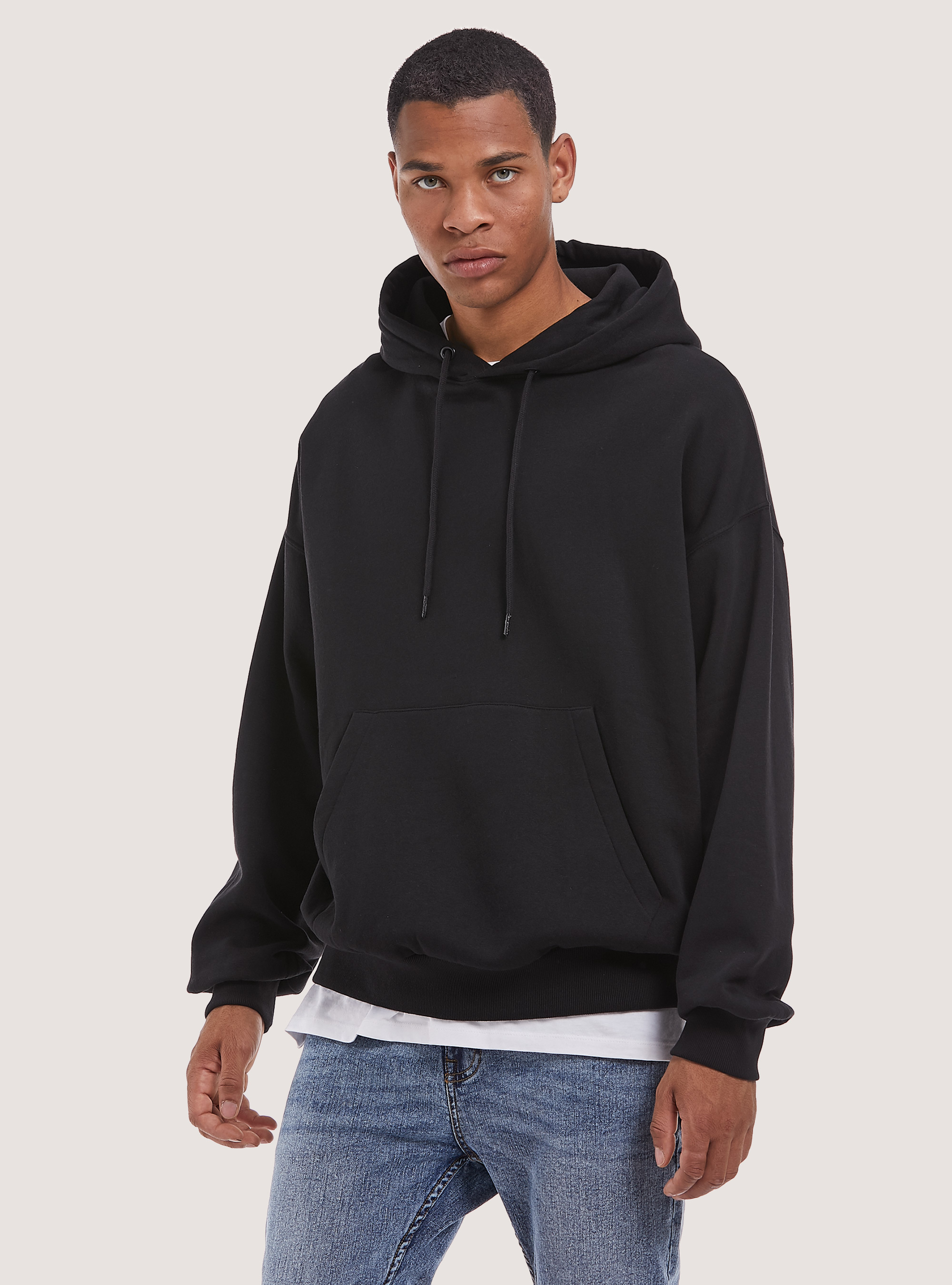 Oversized sweatshirt with pouch pocket and hood, BLACK