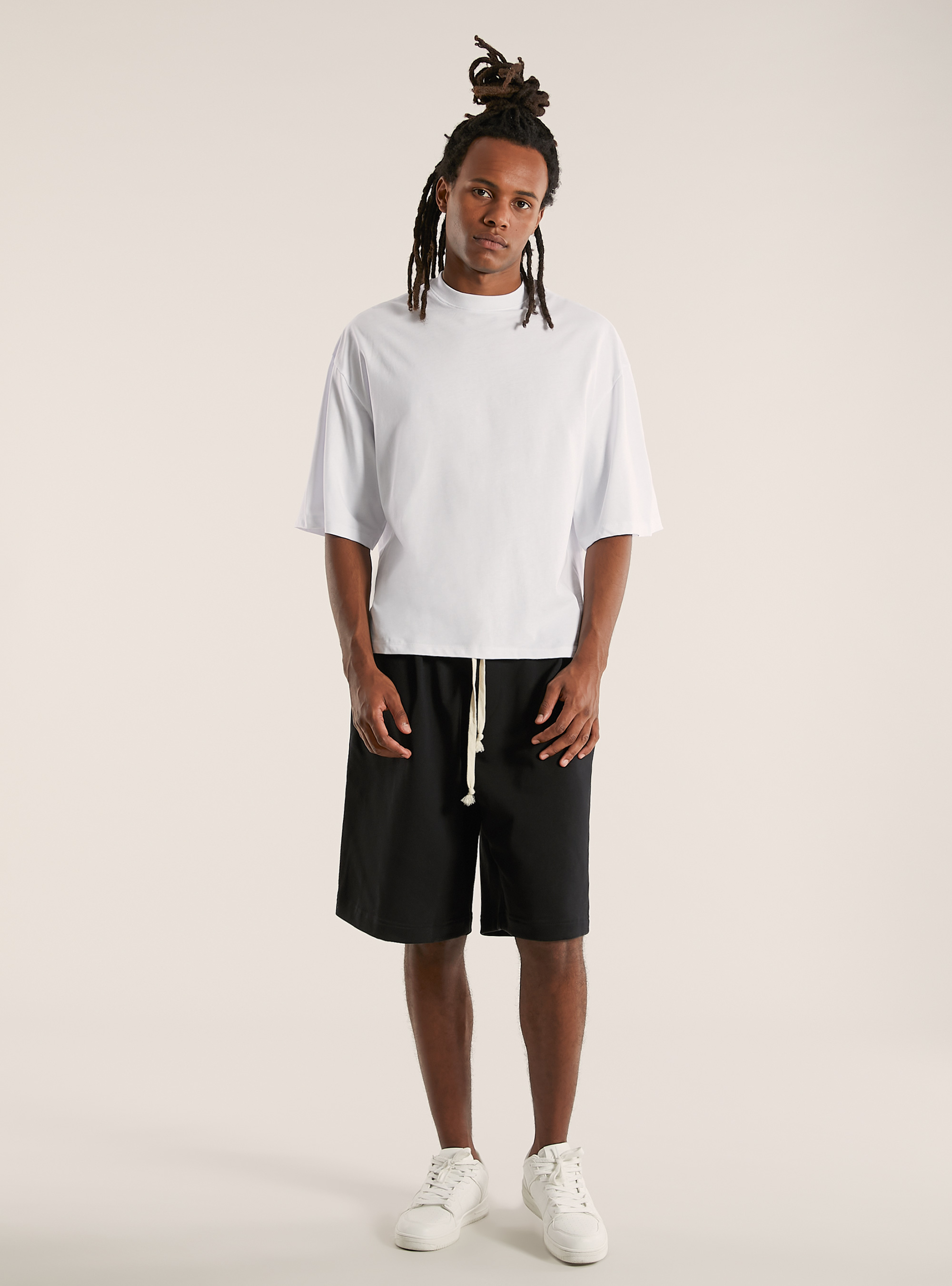 Tee-shirt en coton à la coupe super-robuste, WH3 WHITE