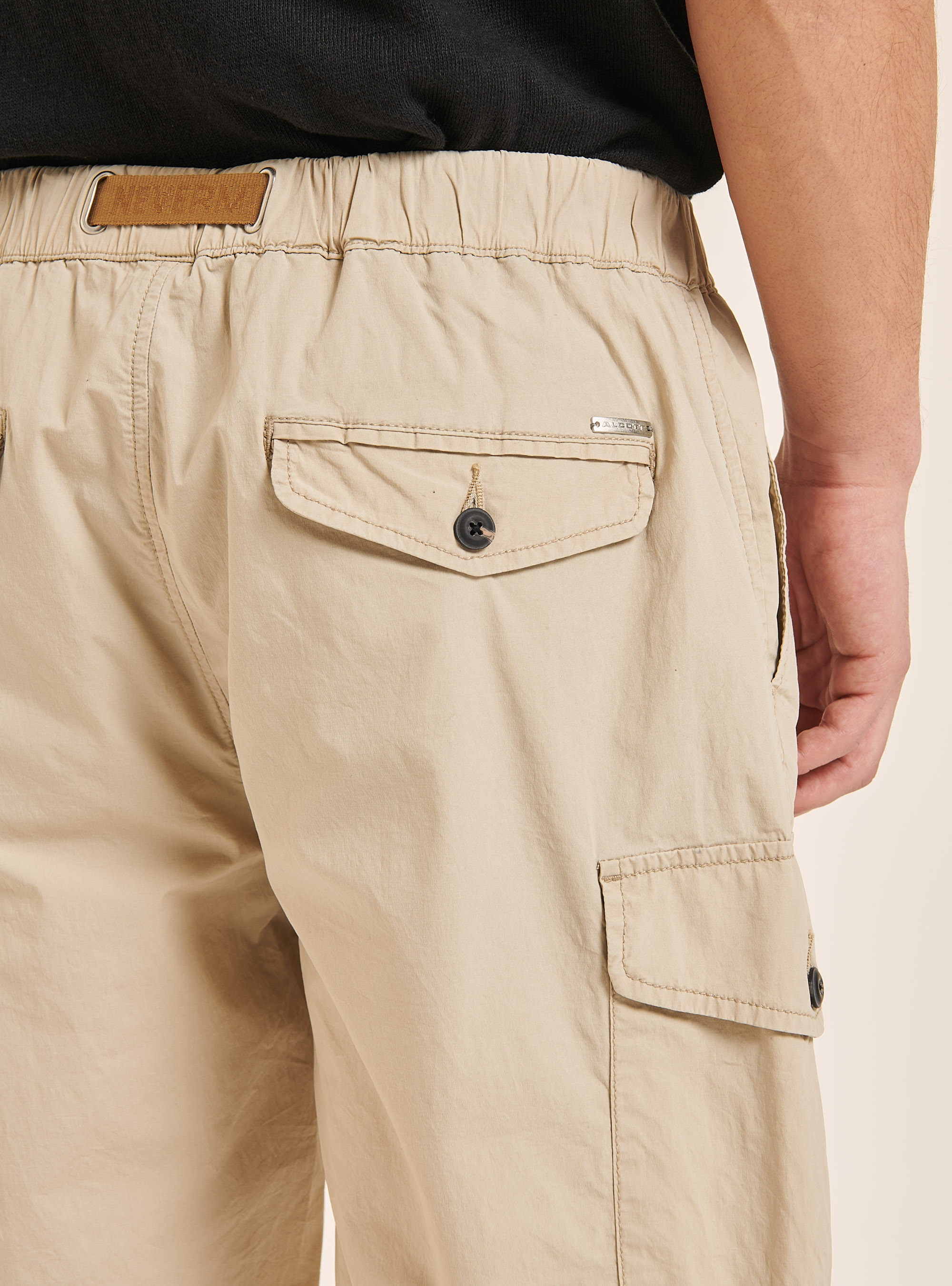 Cotton cargo bermuda shorts with strap, BEIGE